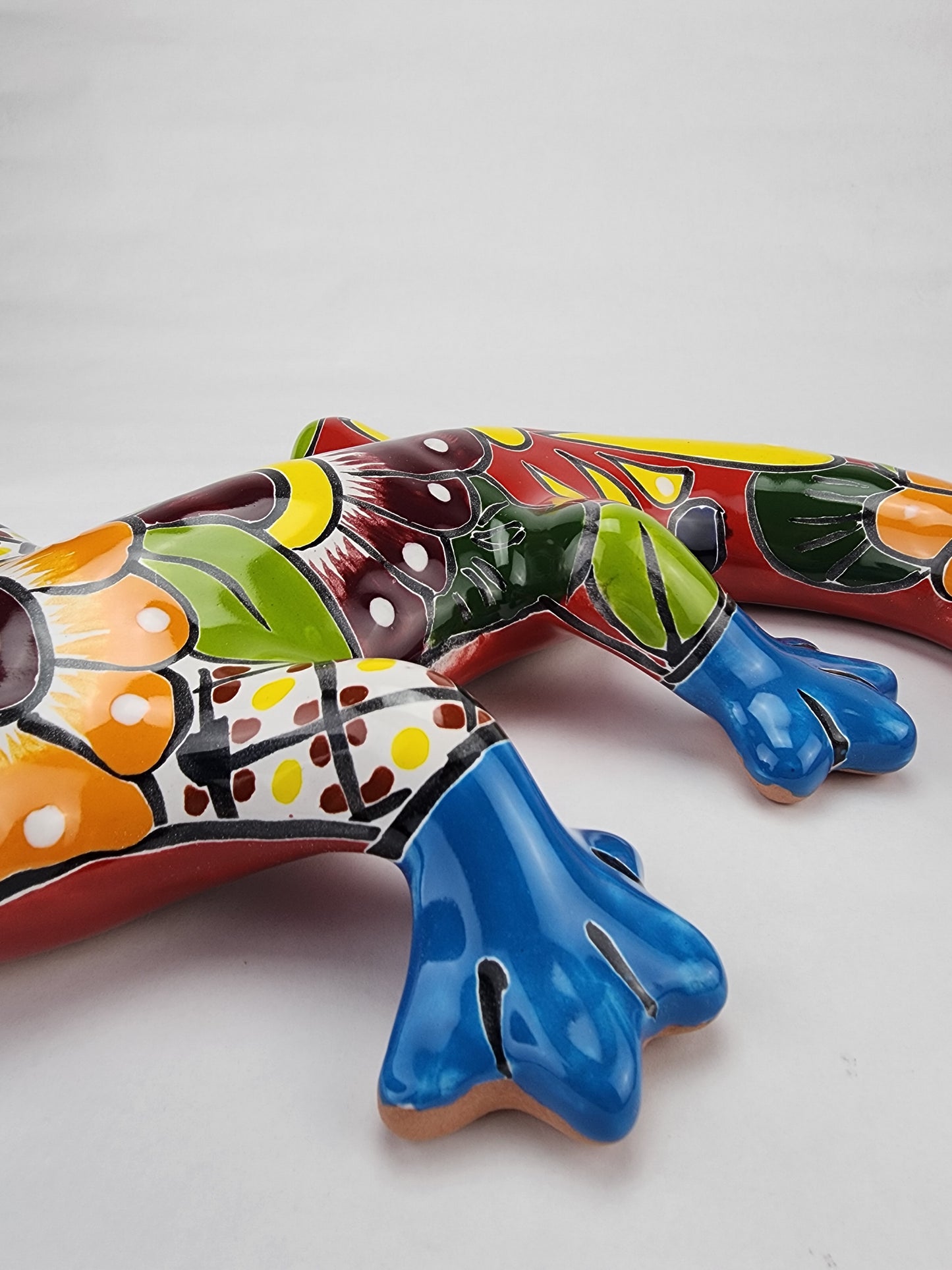Handcrafted Talavera Gecko – Colorful Mexican Wall Art