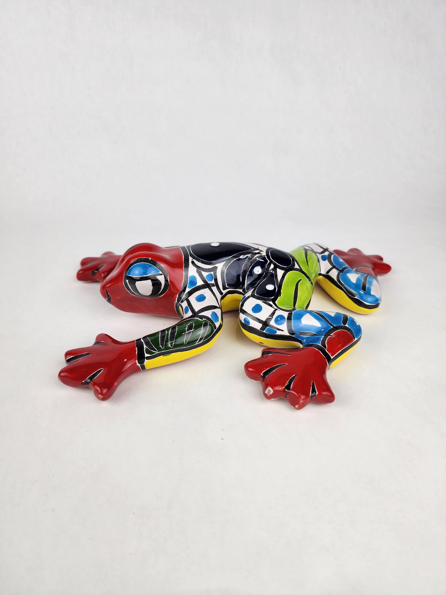 Red Talavera Frog – Hand-Painted Mexican Folk Art Figurine
