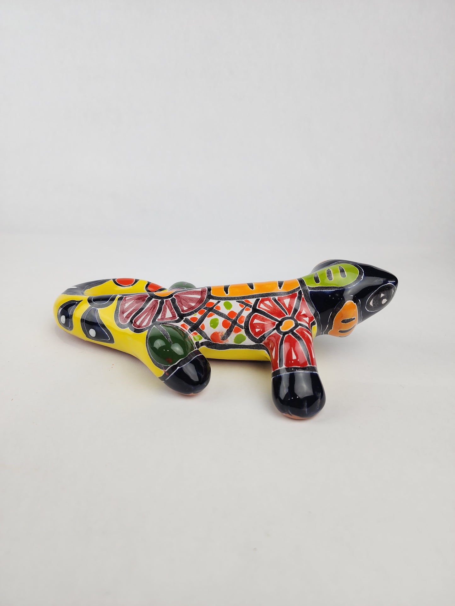 Hand-Painted Talavera Iguanas – Vibrant Mexican Pottery for Home & Garden