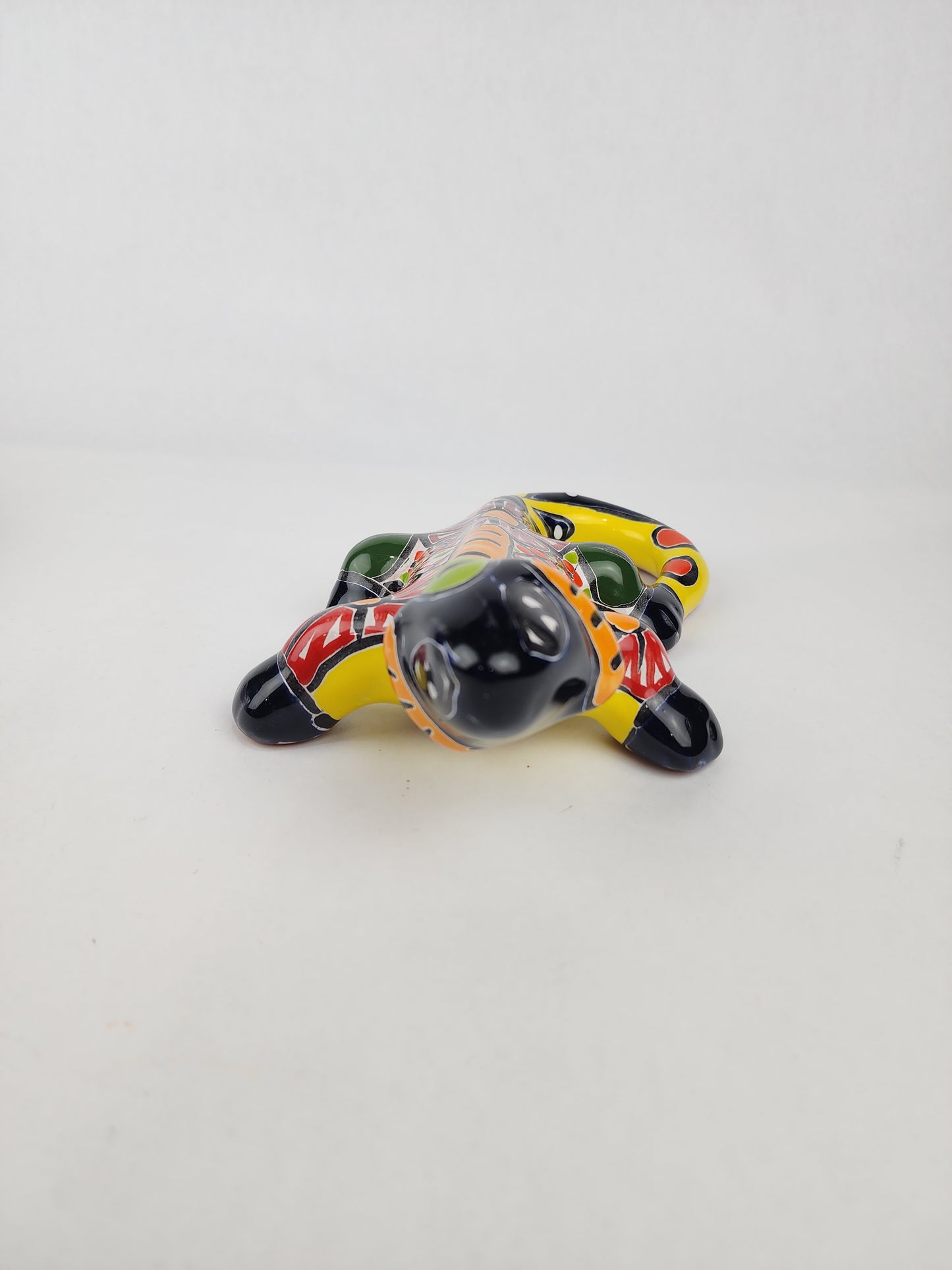 Hand-Painted Talavera Iguanas – Vibrant Mexican Pottery for Home & Garden