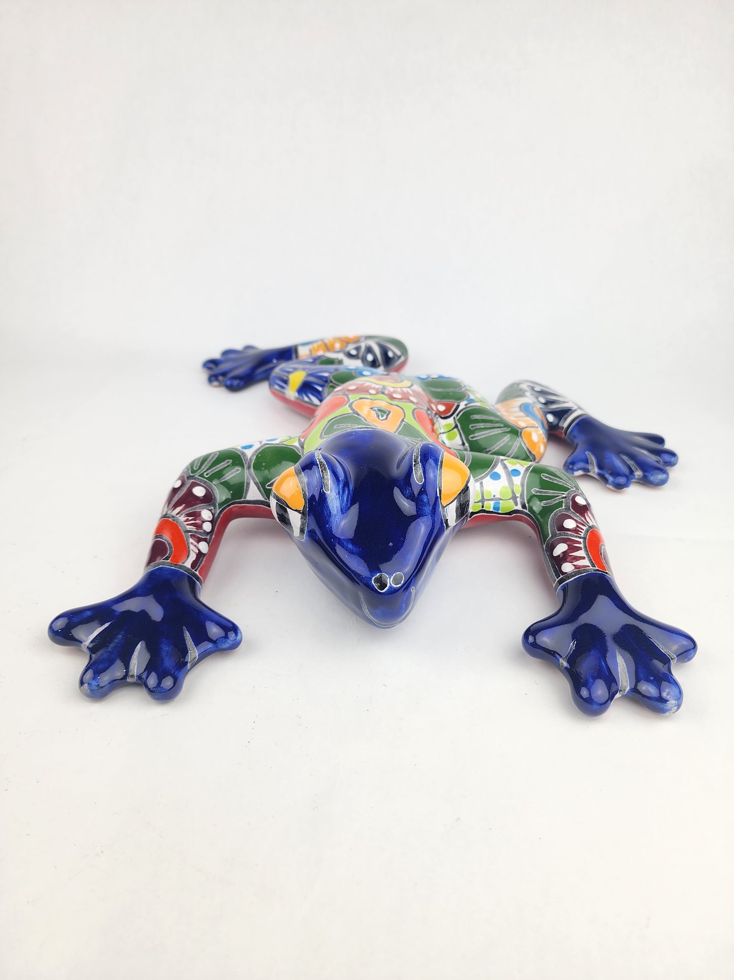 Hand-Painted Talavera Frog – Indoor & Outdoor Mexican Folk Sculpture