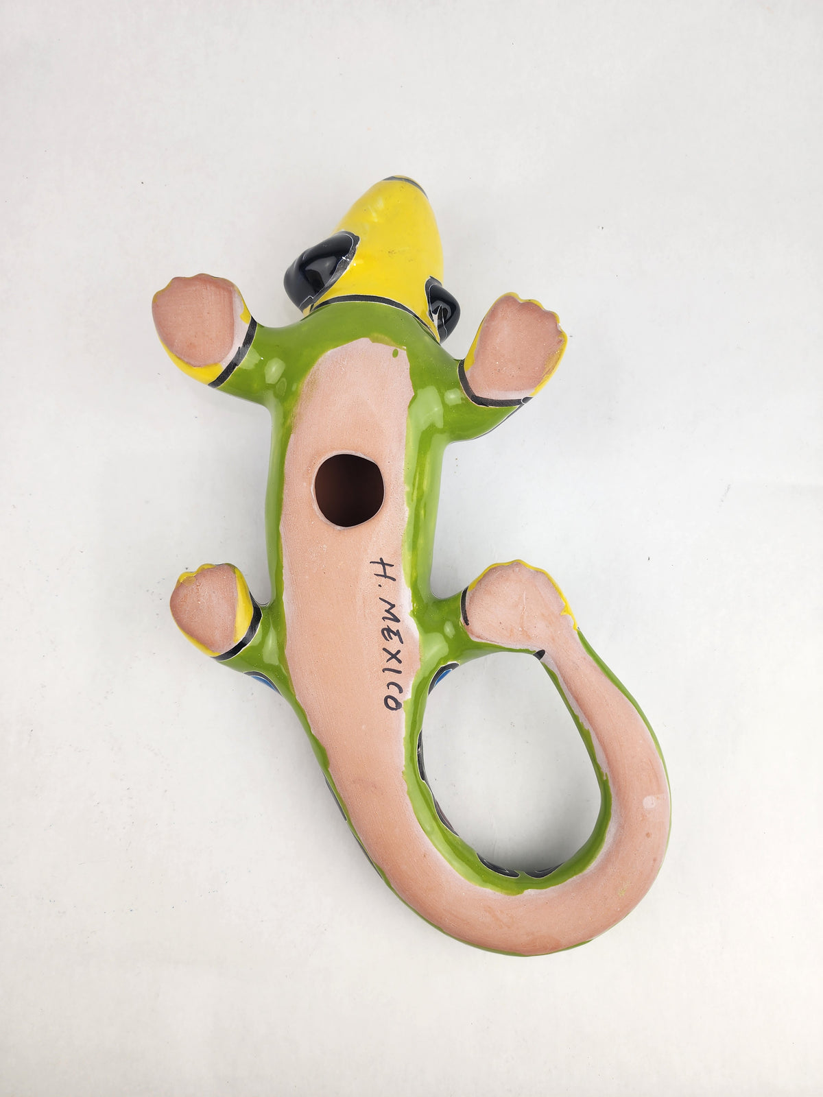 Yellow Talavera-Style Ceramic Iguana 13" – Colorful Wall Art