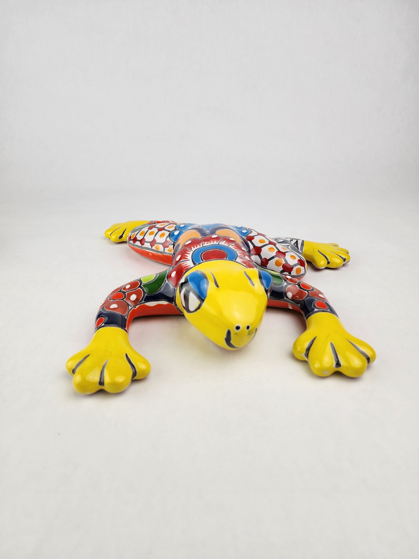 Playful Ceramic Frog – Mexican Wall Art in Bold Colors