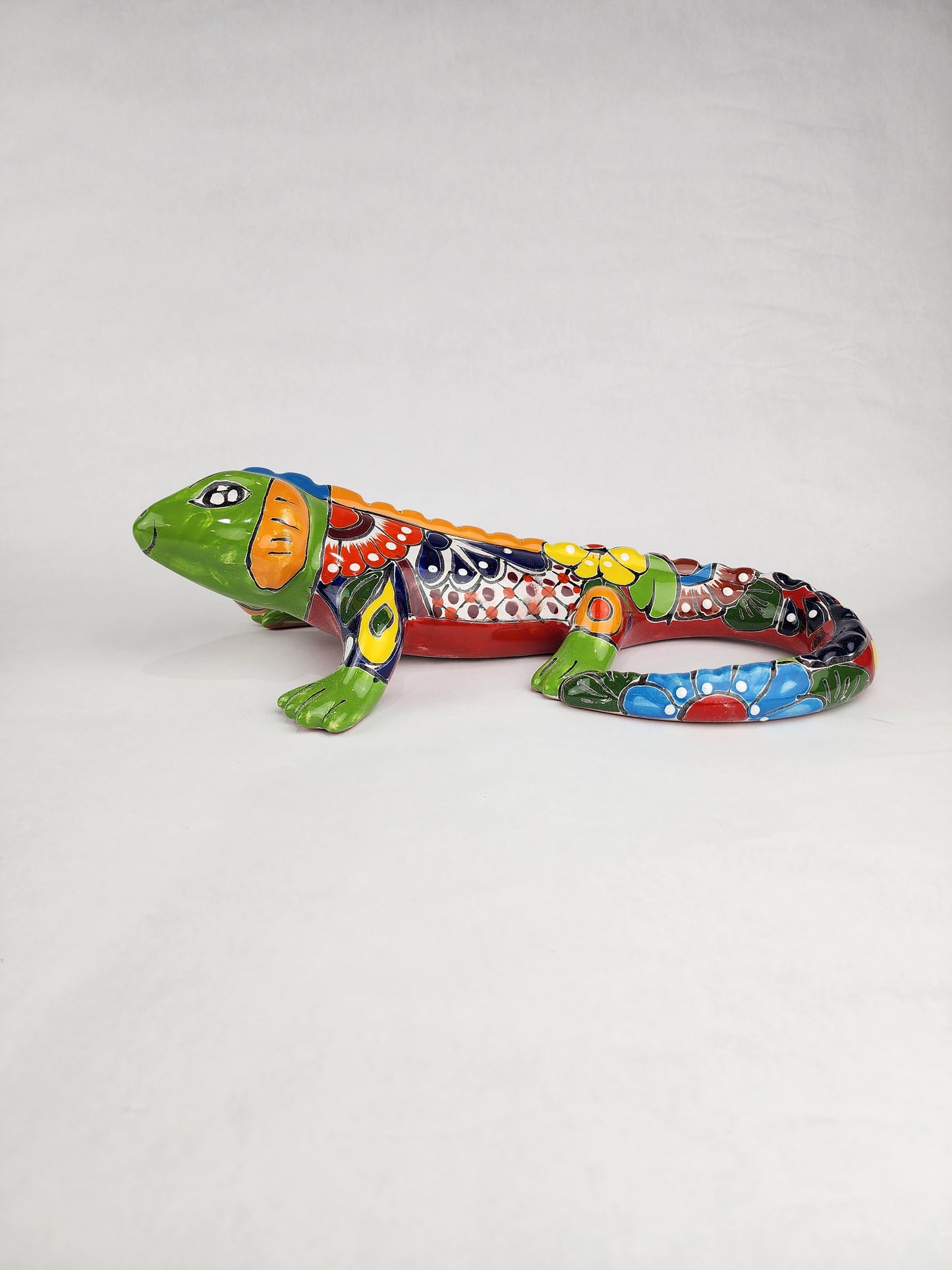 Handmade Talavera Iguana – Unique Wall Lizard Folk Art