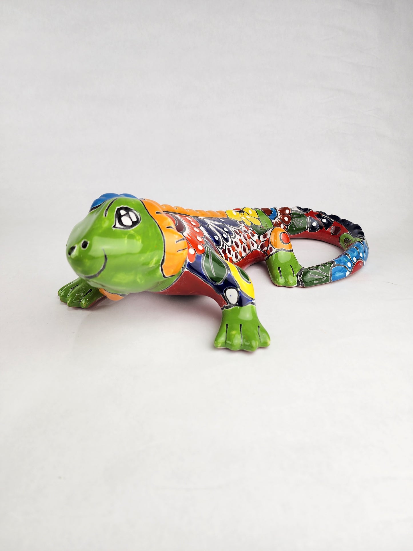 Handmade Talavera Iguana – Unique Wall Lizard Folk Art