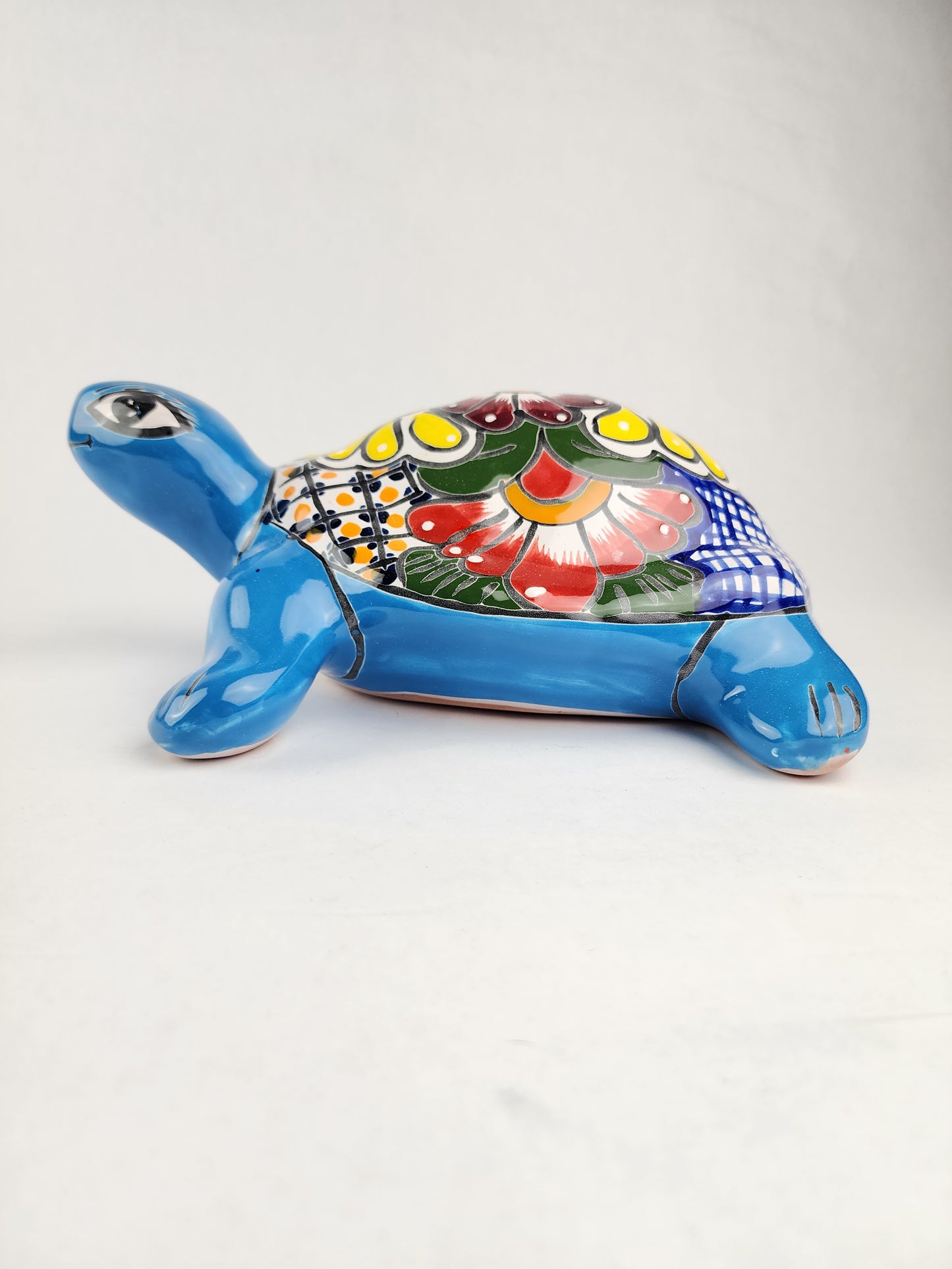Talavera Turtle in Aqua – Handcrafted Ceramic Coastal Decor