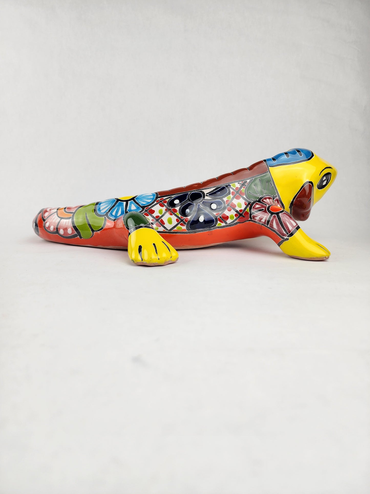 Large Talavera Ceramic Iguana – Yellow Wall Reptile Art