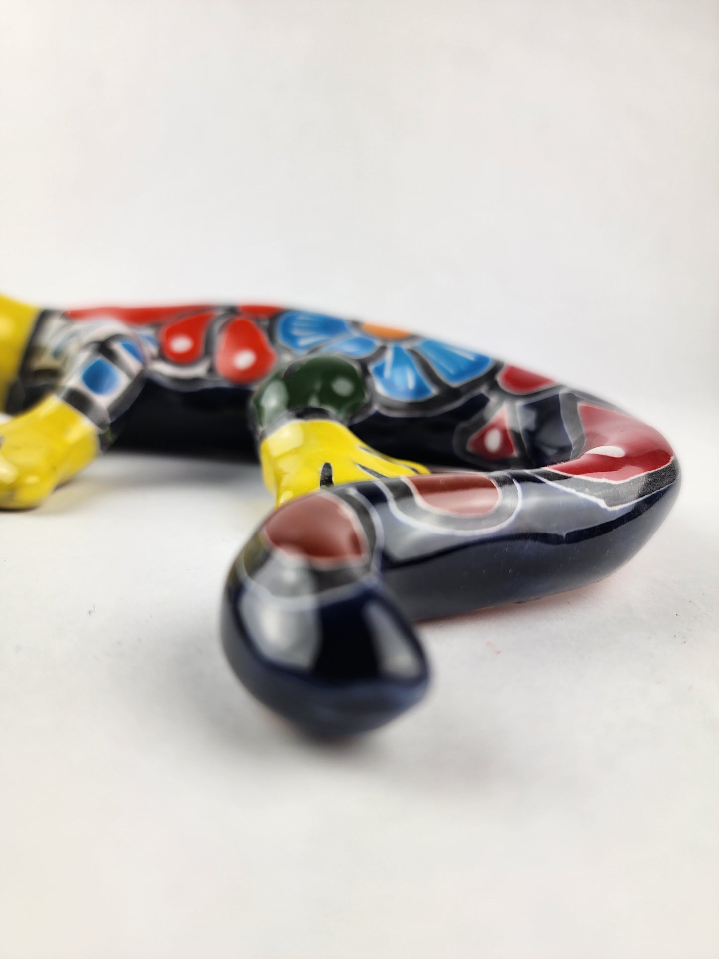 Yellow Talavera-Style Gecko – Handcrafted Mexican Folk Art Décor
