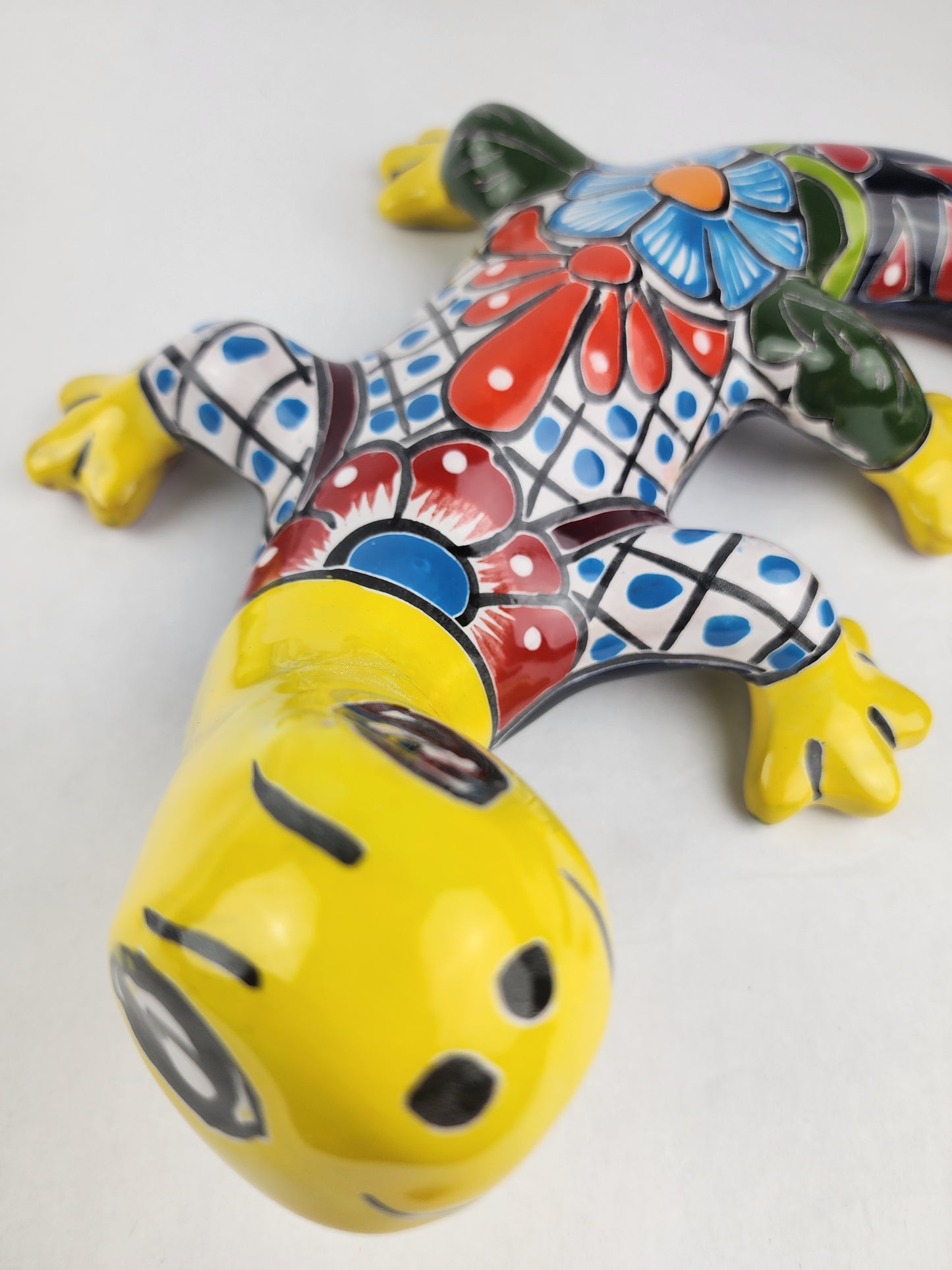 Yellow Talavera-Style Gecko – Handcrafted Mexican Folk Art Décor
