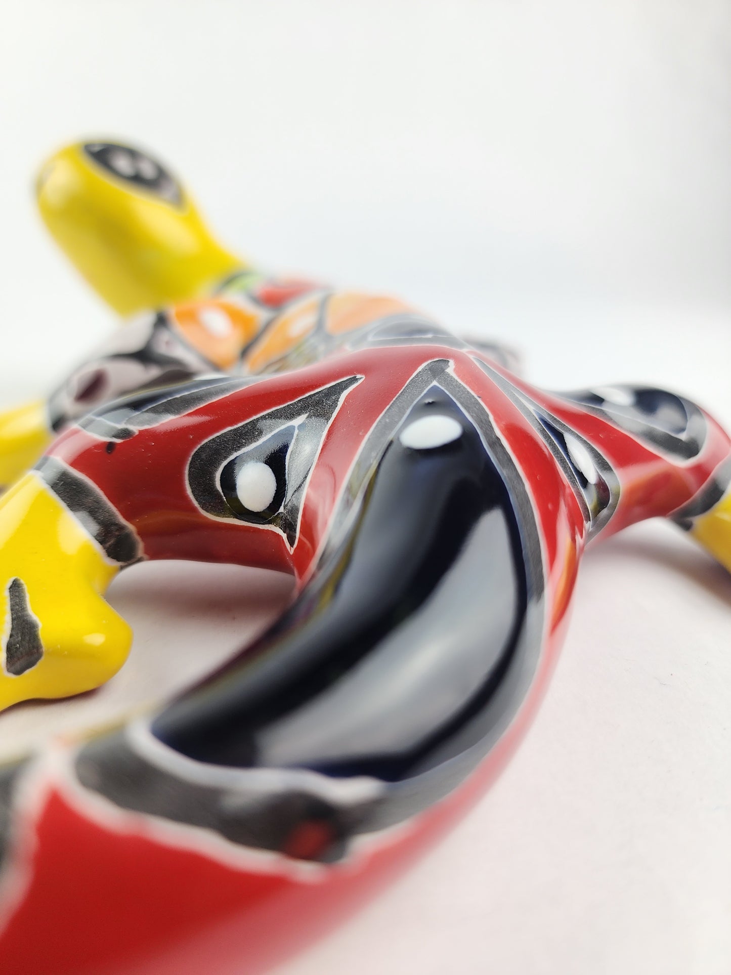 Lucky Gecko – Symbolic Talavera Wall Art
