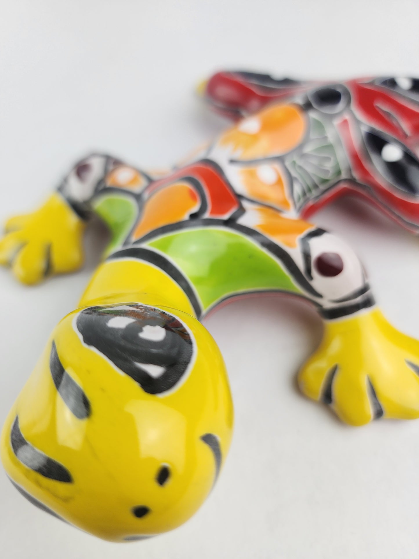 Yellow Talavera-Style Gecko – Handcrafted Mexican Folk Art Décor