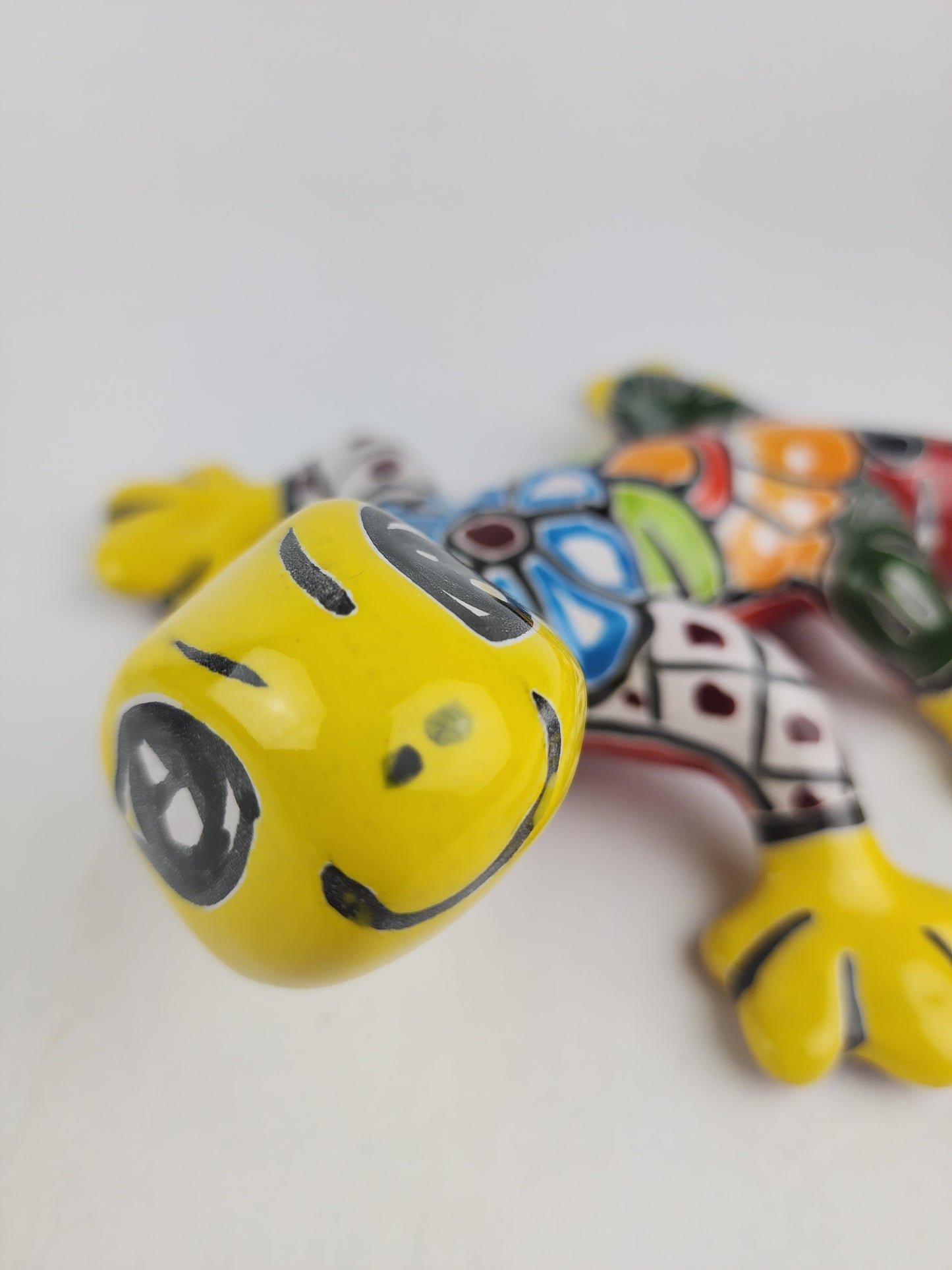 Yellow Talavera-Style Gecko – Handcrafted Mexican Folk Art Décor