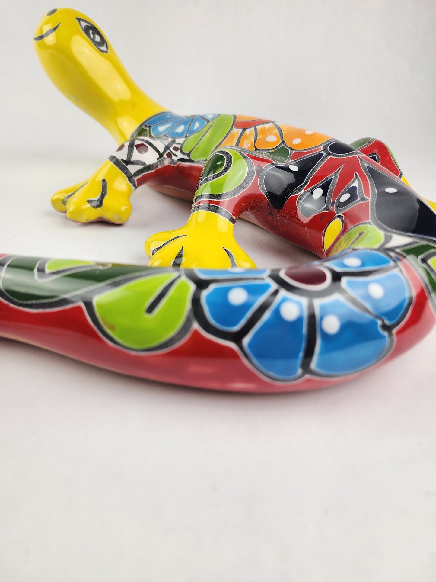 Large Yellow Talavera Gecko – Mexican Folk Art Lizard Wall Hanging