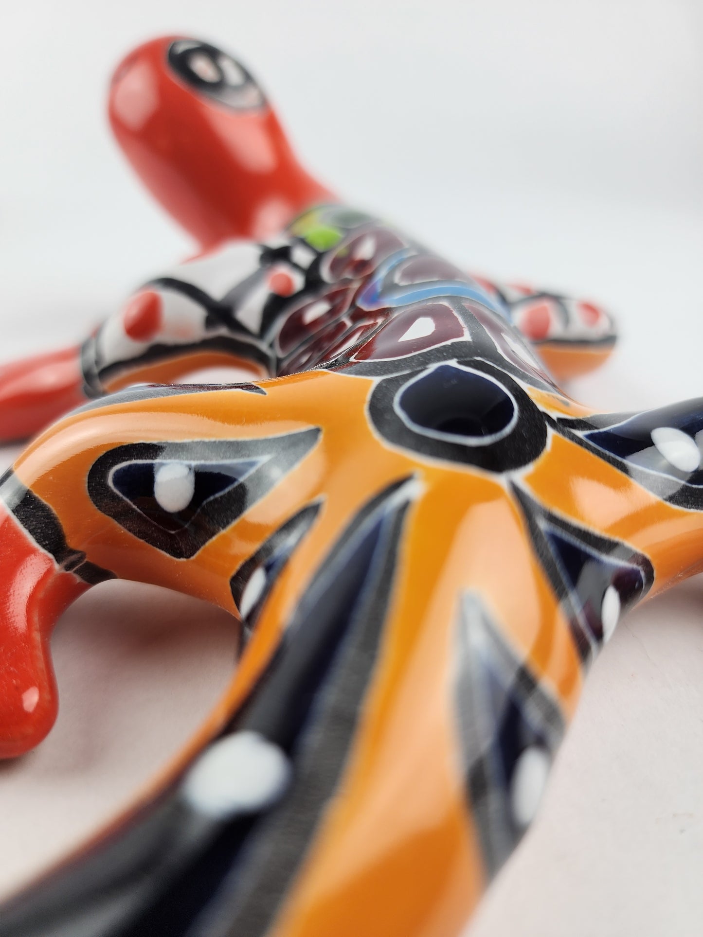 Handcrafted Talavera Gecko Wall Decor – Mexican Folk Art