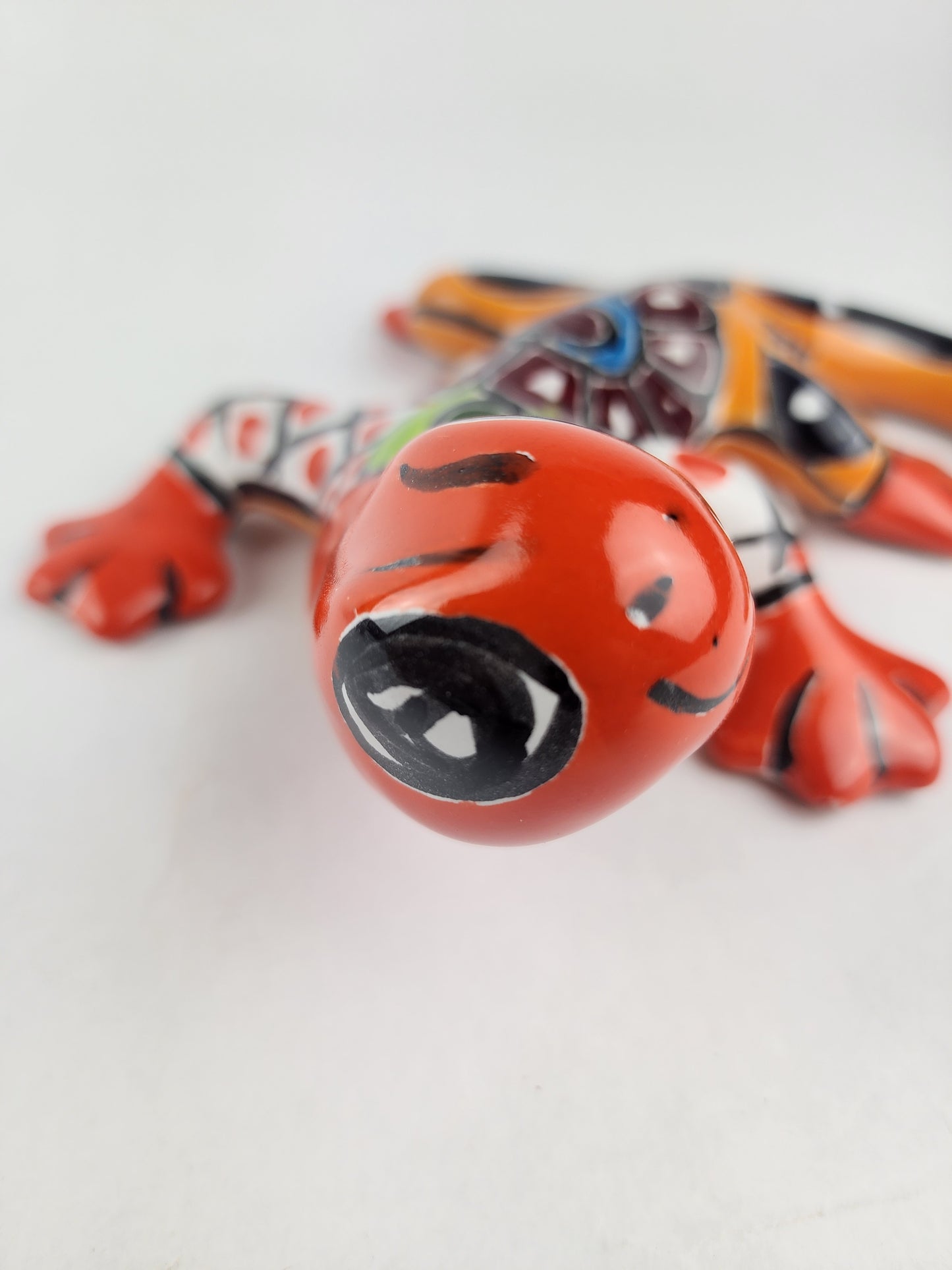 Handcrafted Talavera Gecko Wall Decor – Mexican Folk Art