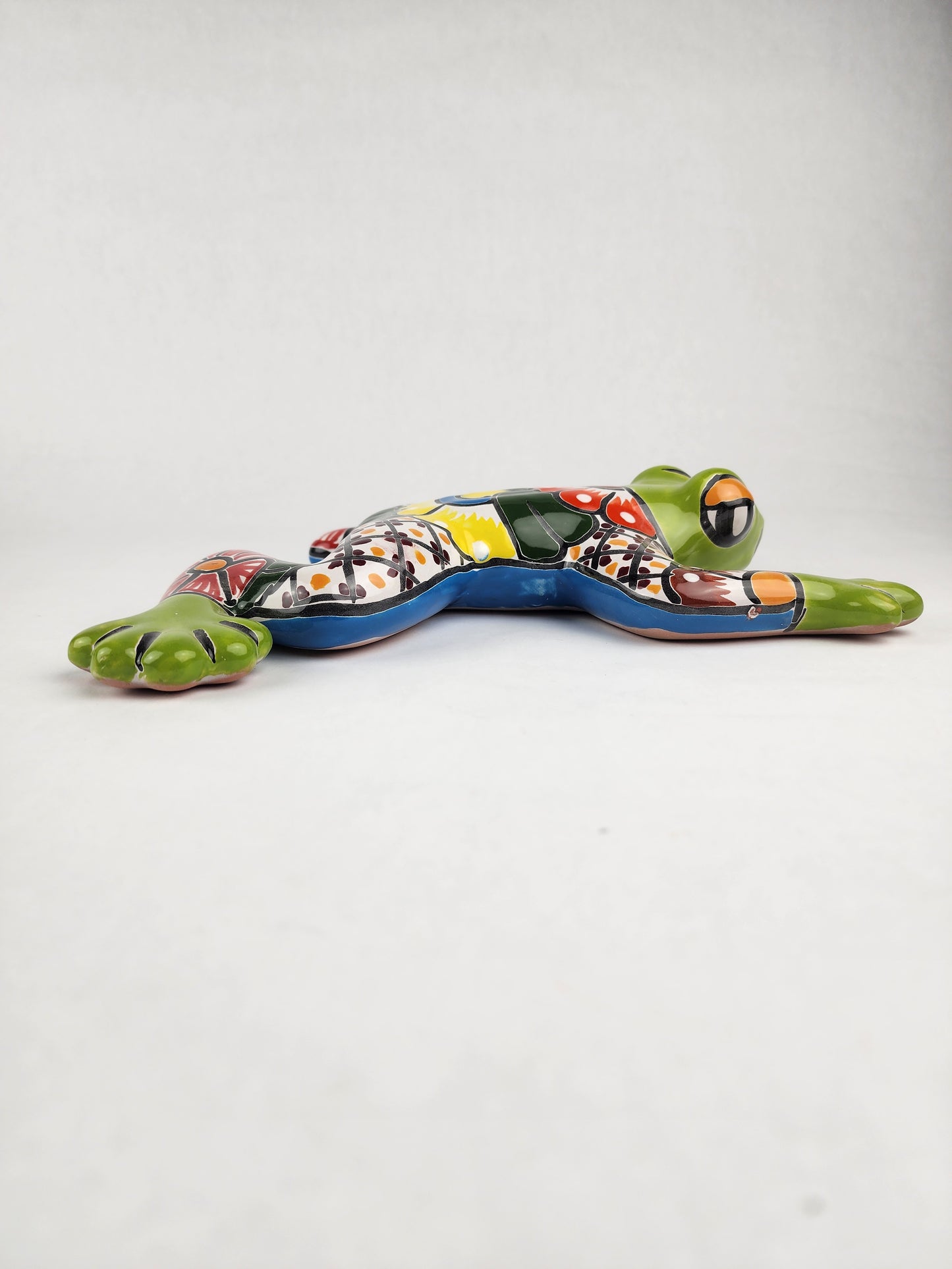 Hand-Painted Talavera Frog – Green Wall Art