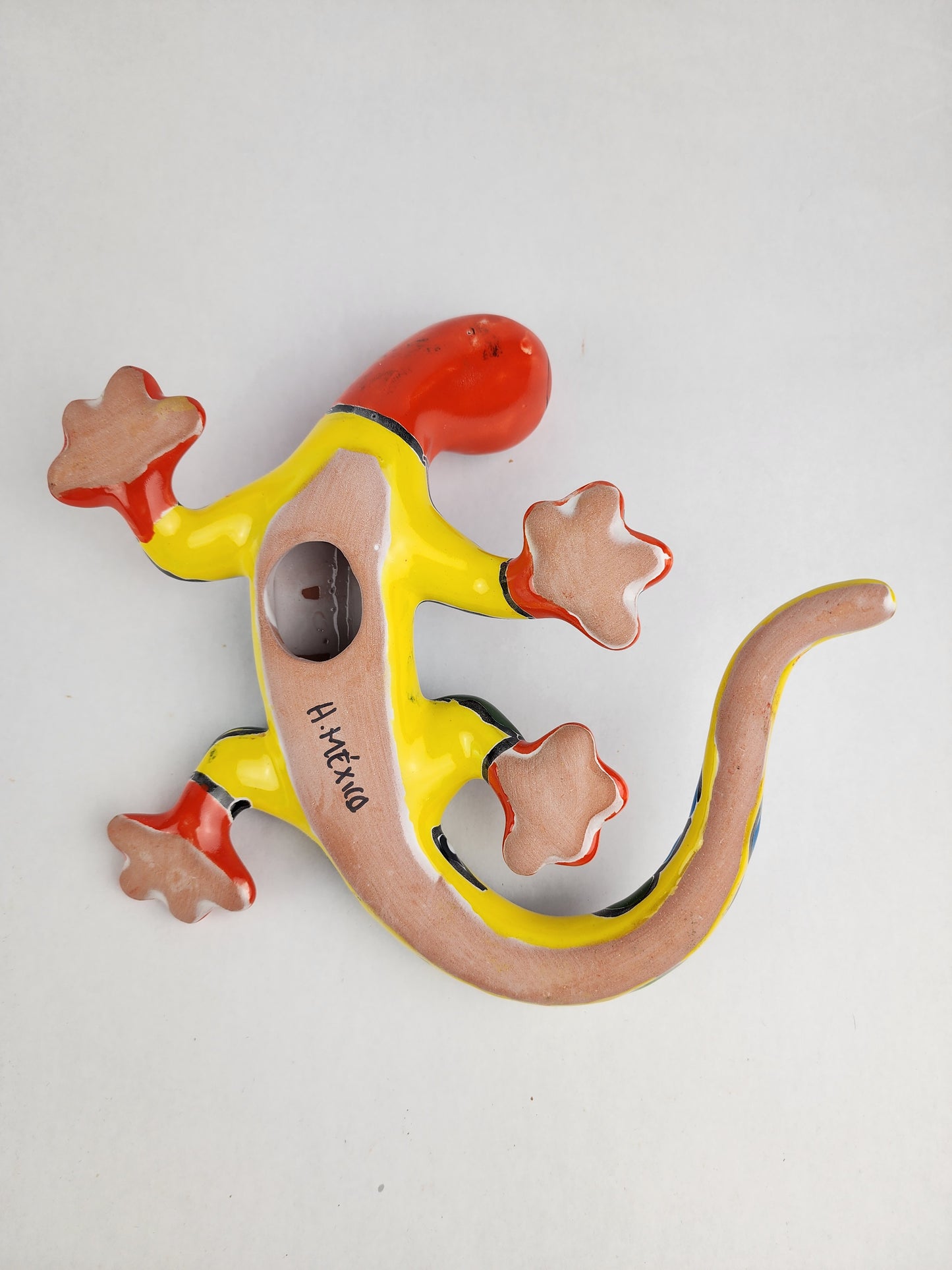 Hand-Painted Talavera Lizard – Red & Yellow Wall Décor