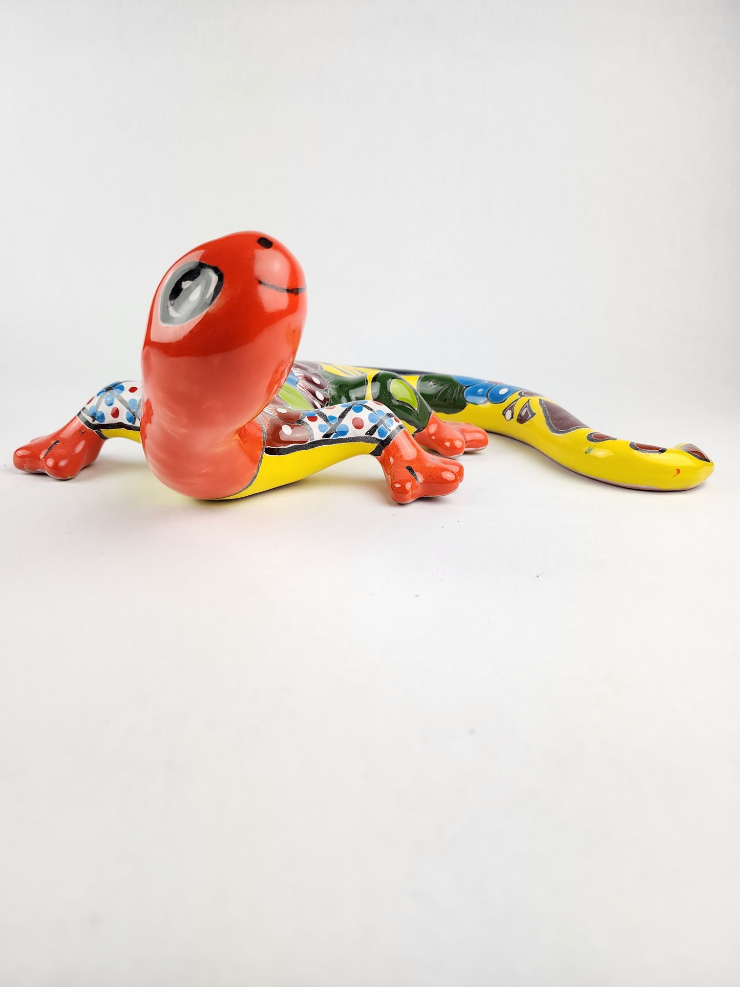 Red & Yellow Talavera Wall Gecko – Mexican Folk Art Lizard