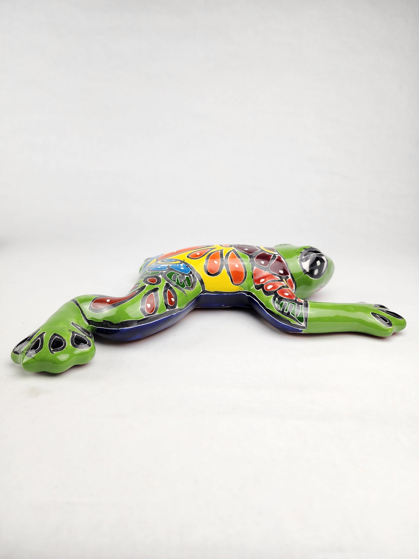Green Talavera Frog – Hand-Painted Garden Ceramic Figurine