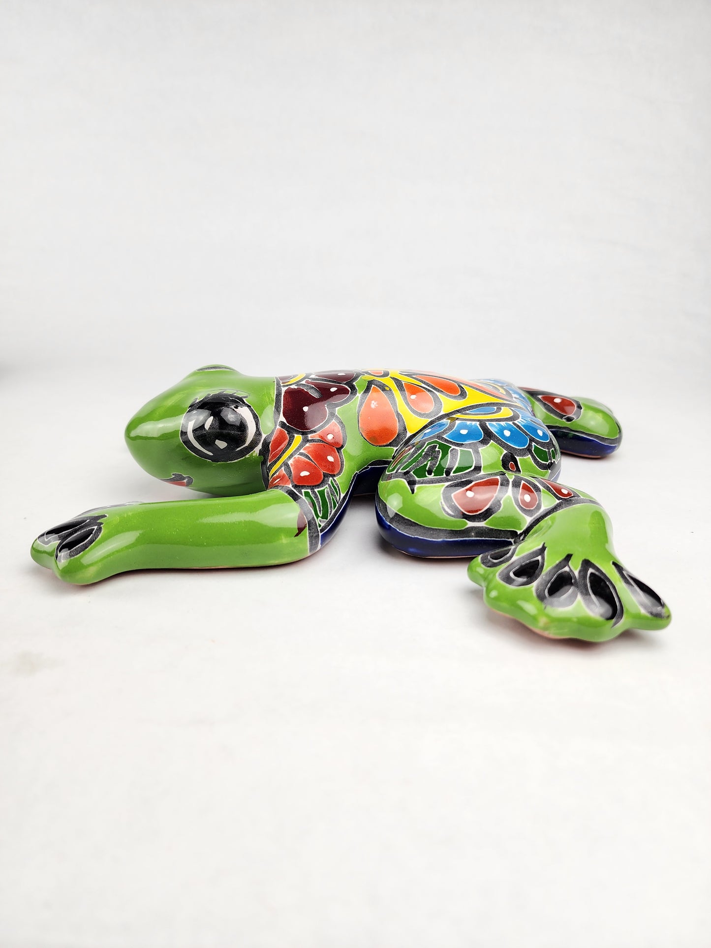Green Talavera Frog – Hand-Painted Garden Ceramic Figurine