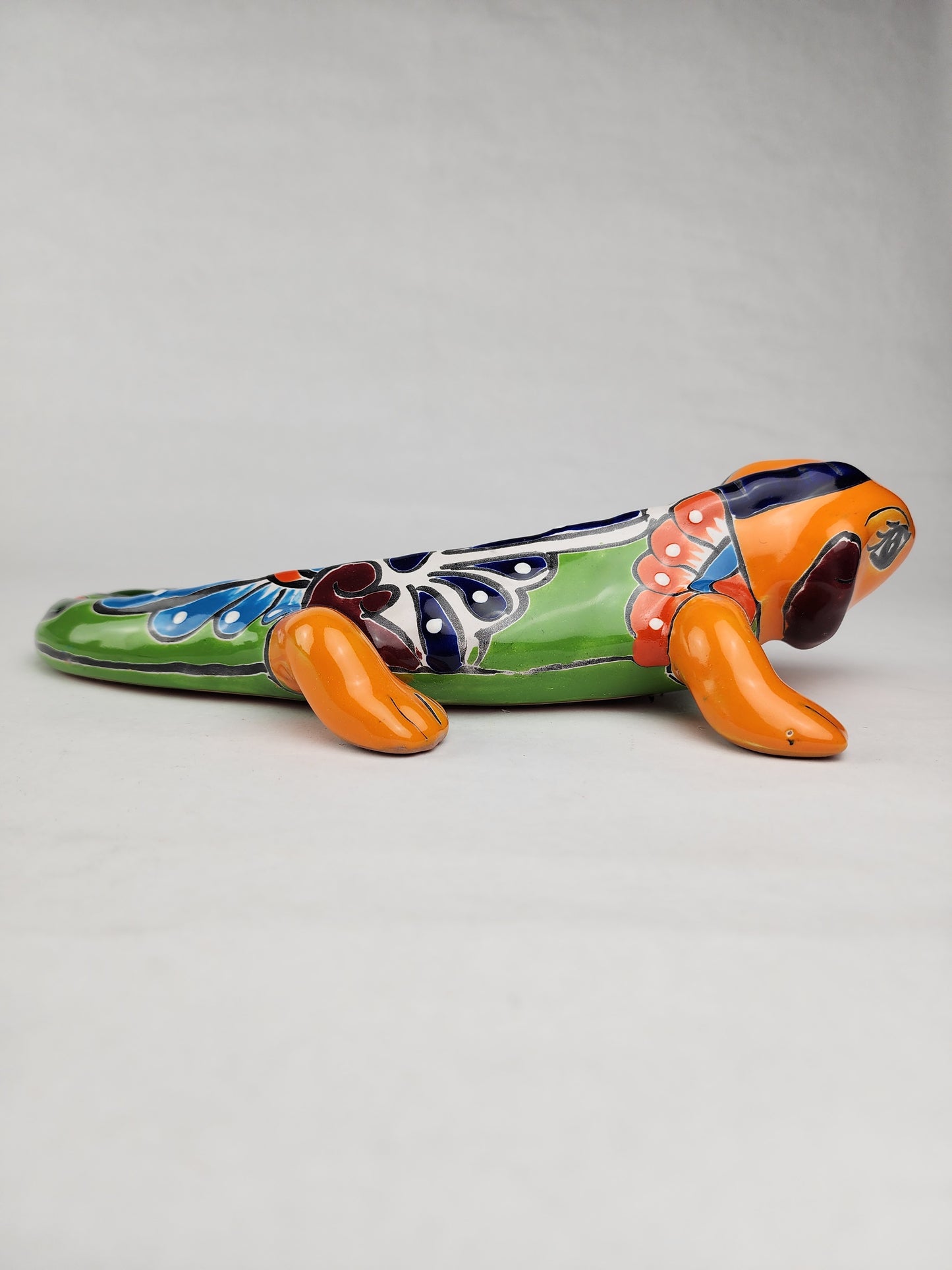 Orange Talavera Iguana – Hand-Painted Garden Wall Art
