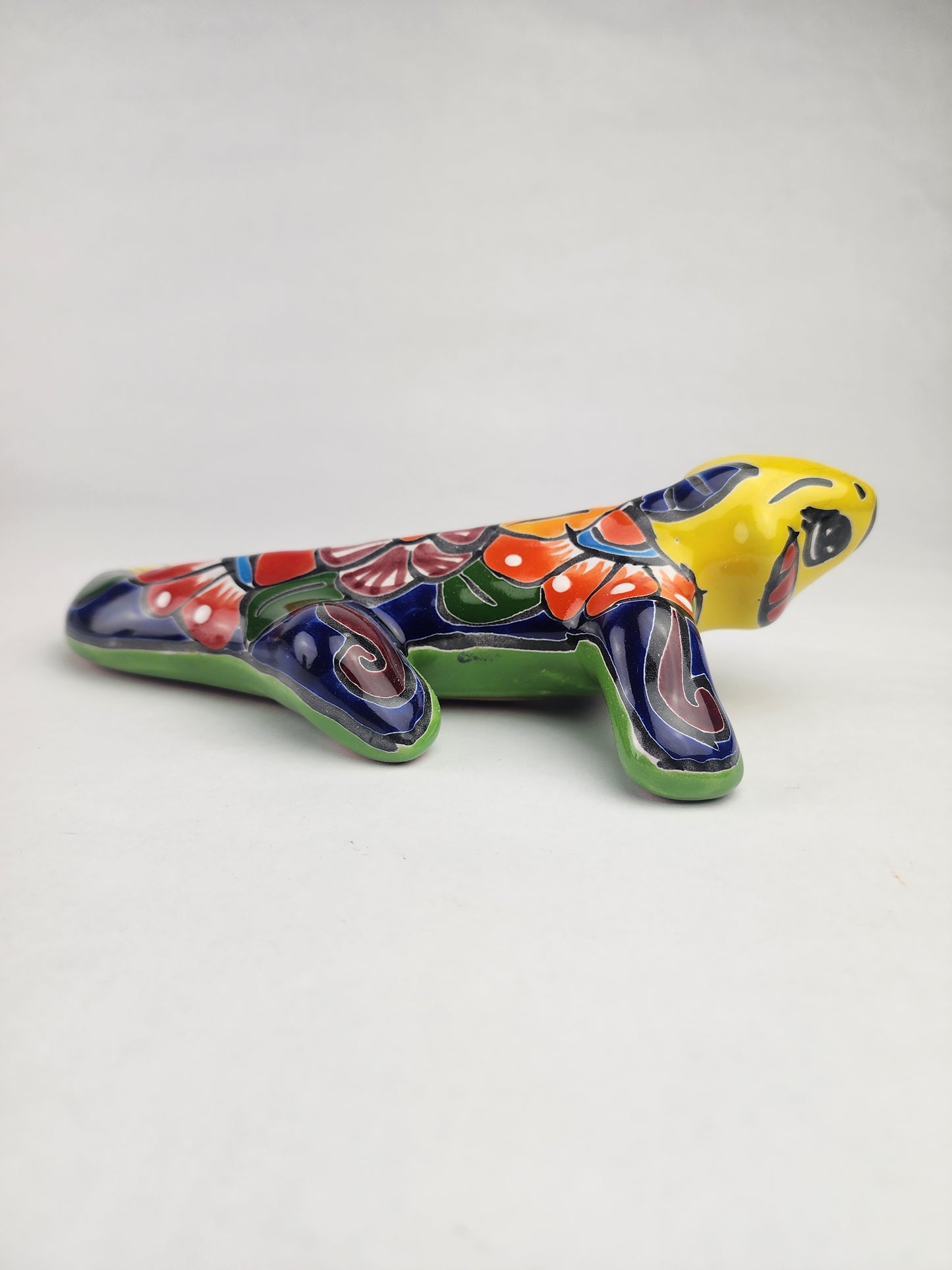 Yellow Talavera-Style Iguana – Handcrafted Mexican Folk Art Figurine