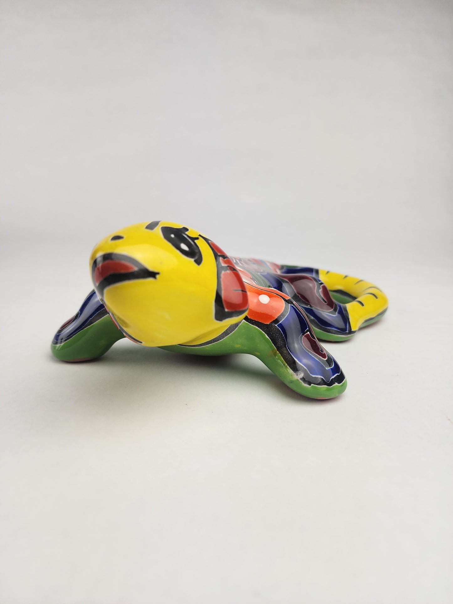 Yellow Talavera-Style Iguana – Handcrafted Mexican Folk Art Figurine