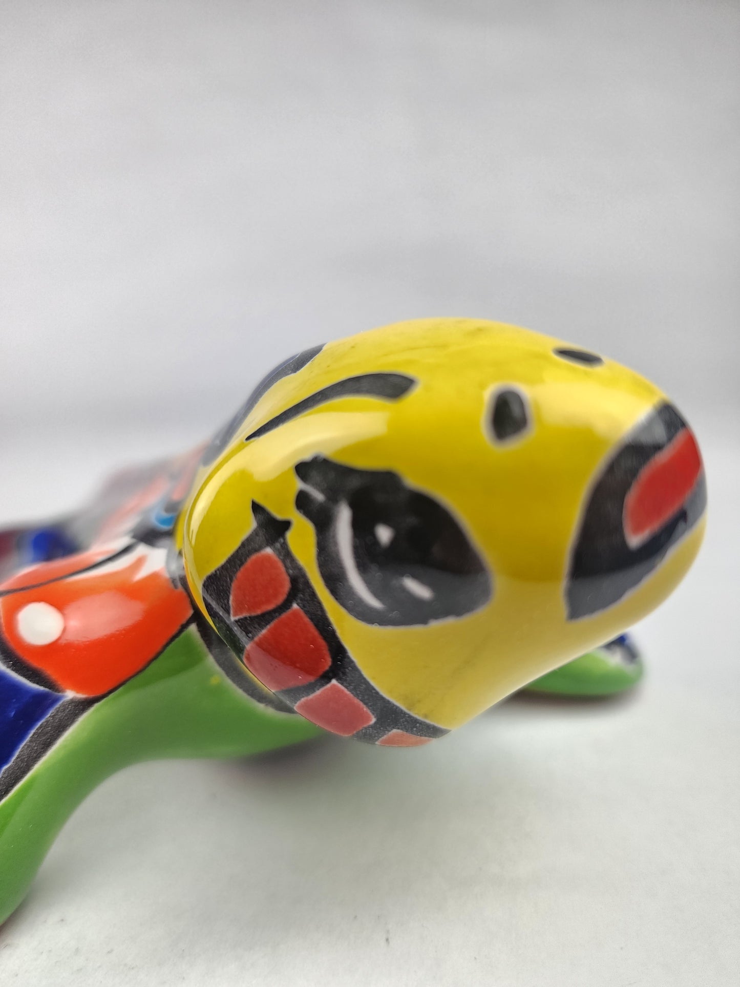 Yellow Talavera-Style Iguana – Handcrafted Mexican Folk Art Figurine