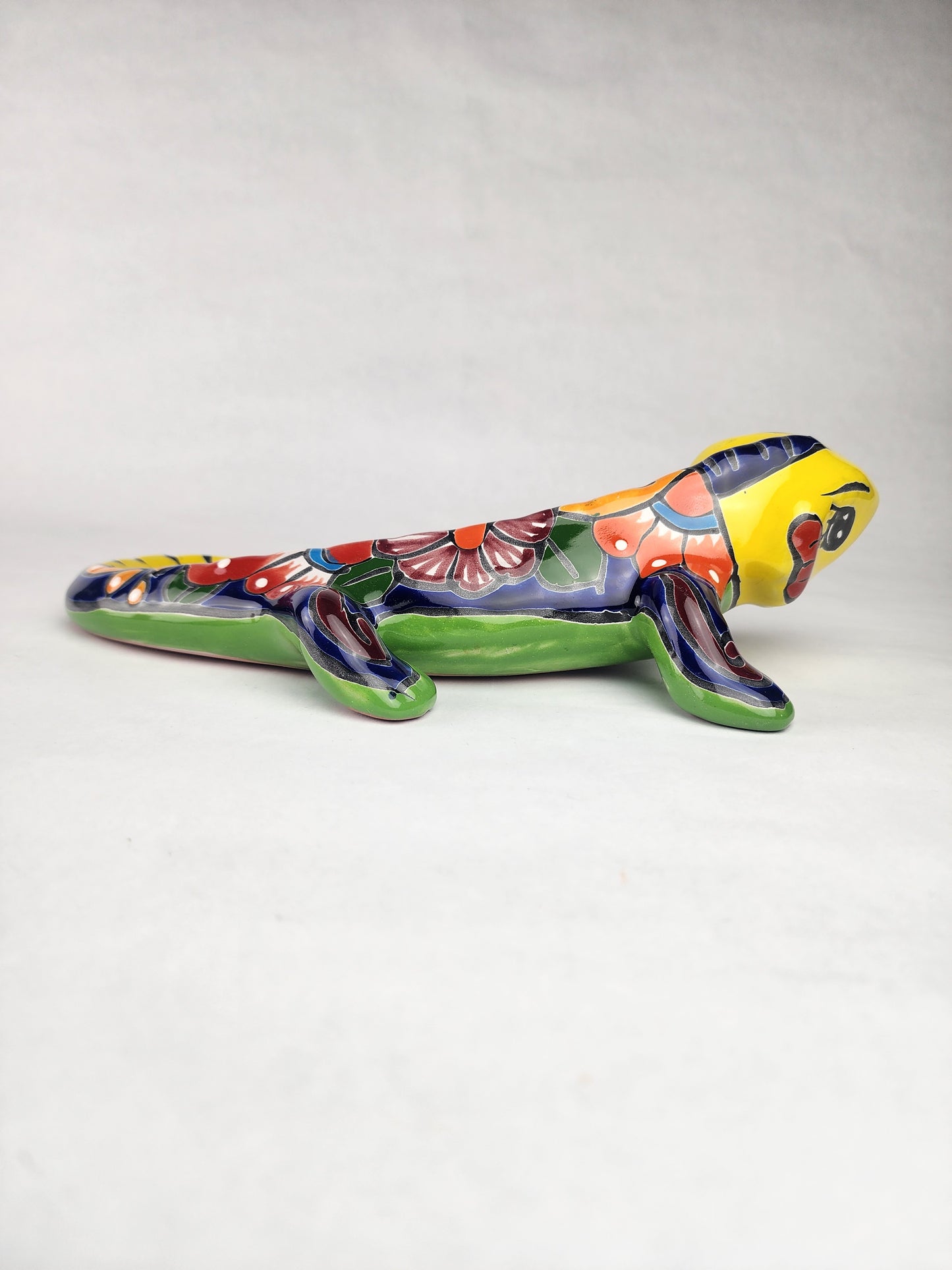 Yellow Talavera-Style Iguana – Hand-Painted Mexican Folk Art Décor