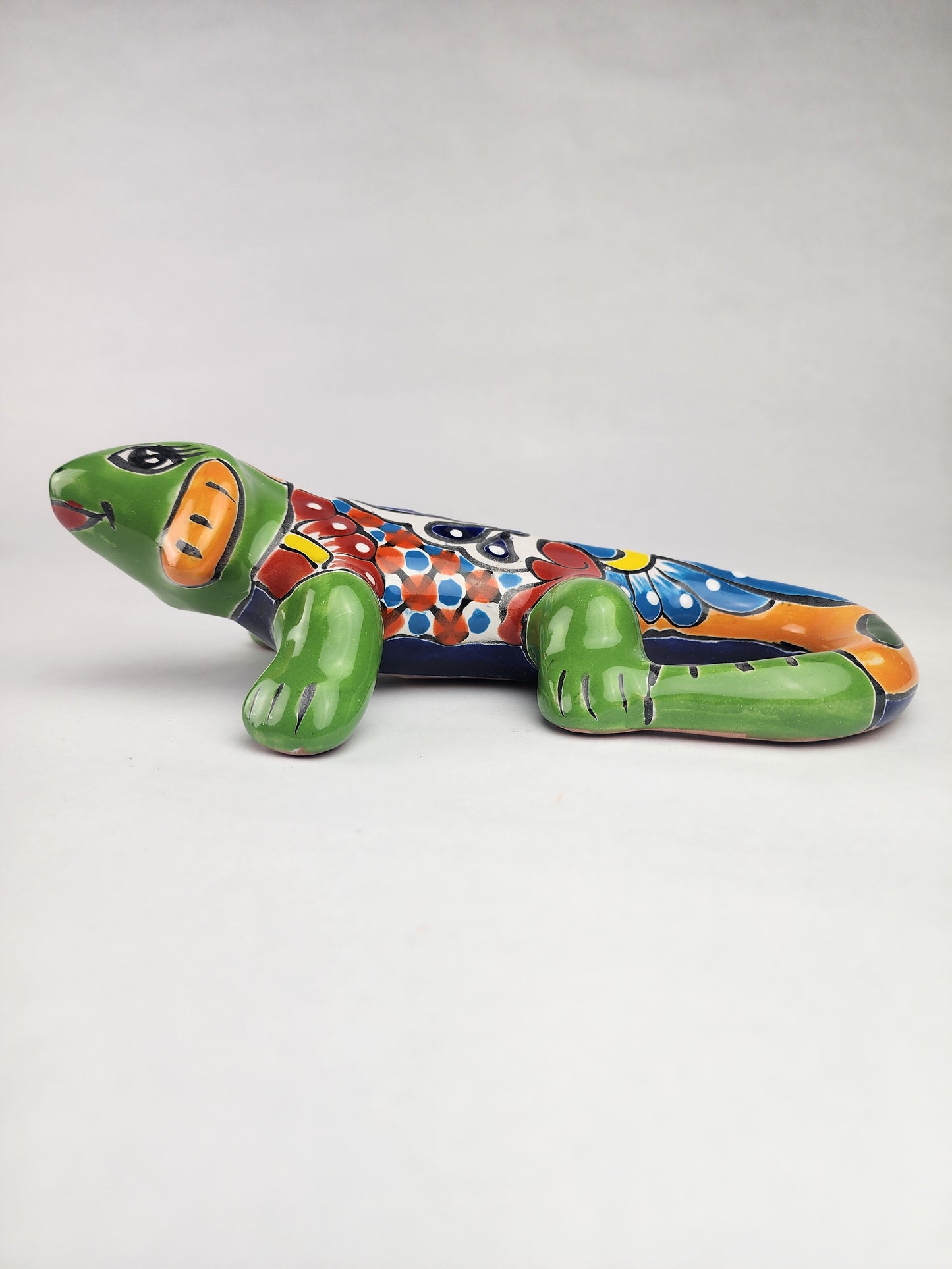 Green Talavera Iguana – Handcrafted Mexican Folk Art