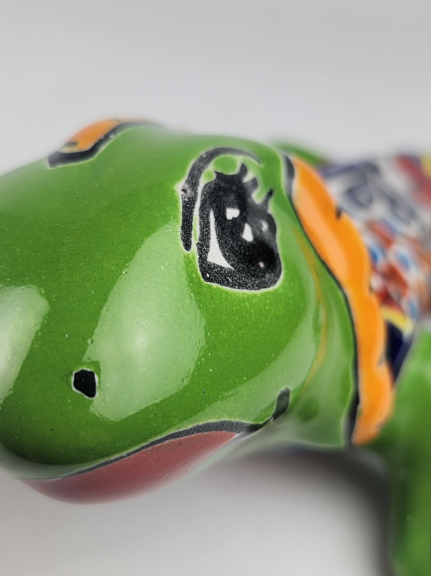 Green Talavera-Style Iguana – Handcrafted Mexican Folk Art Figurine