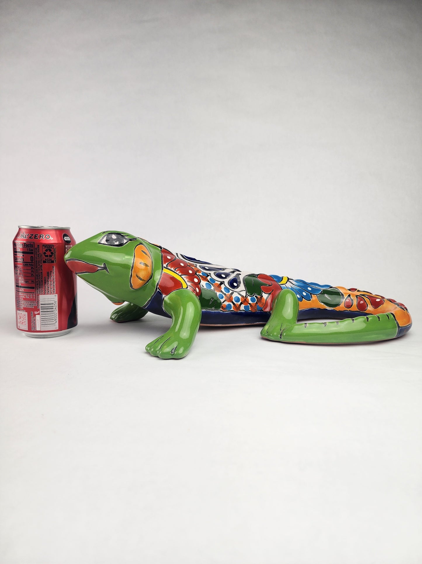 Green Talavera-Style Iguana – Hand-Painted Mexican Folk Art Décor
