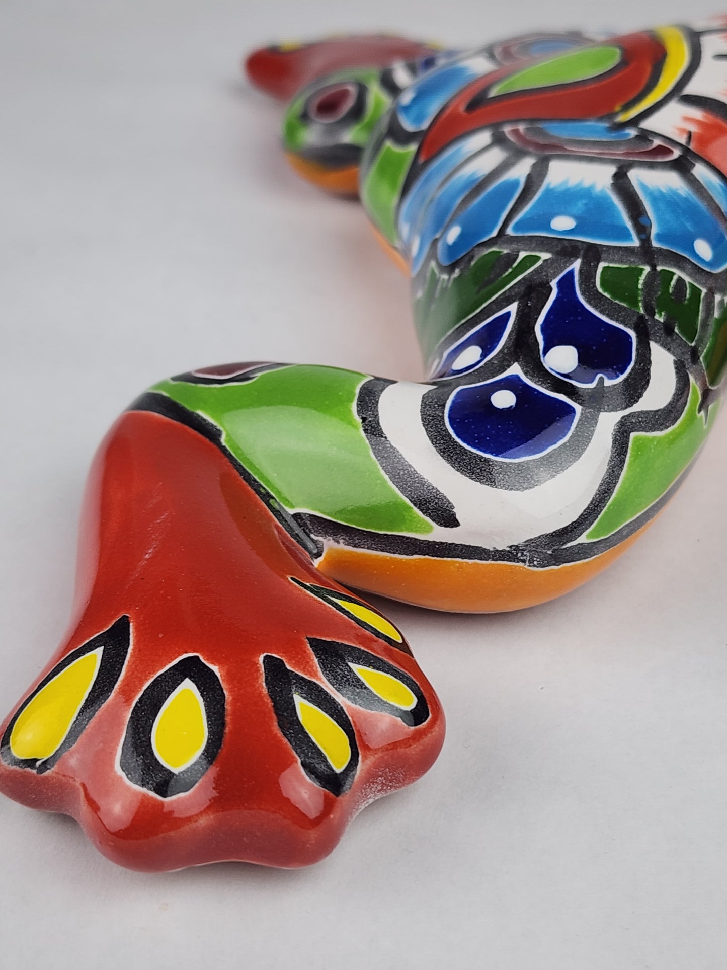 Red Talavera-Style Frog – Handcrafted Mexican Folk Art Décor