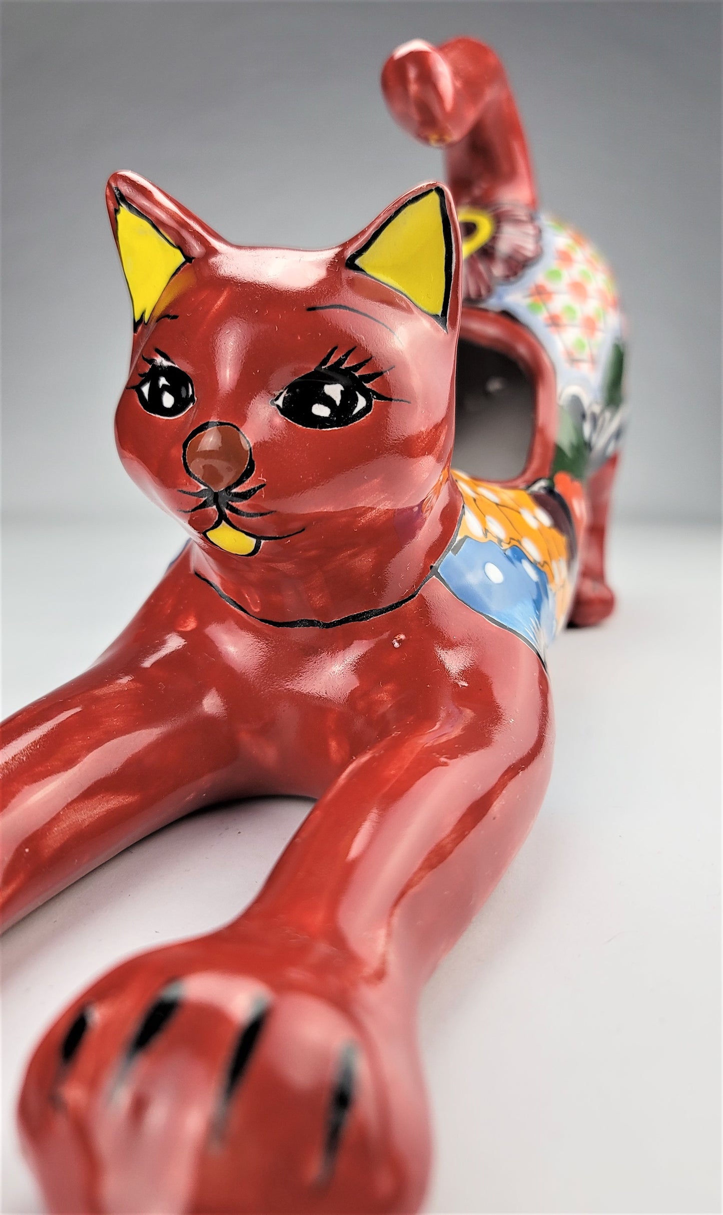 Hand-Painted Colorful Mexican Cat Pot – Ceramic Animal Figure Planter