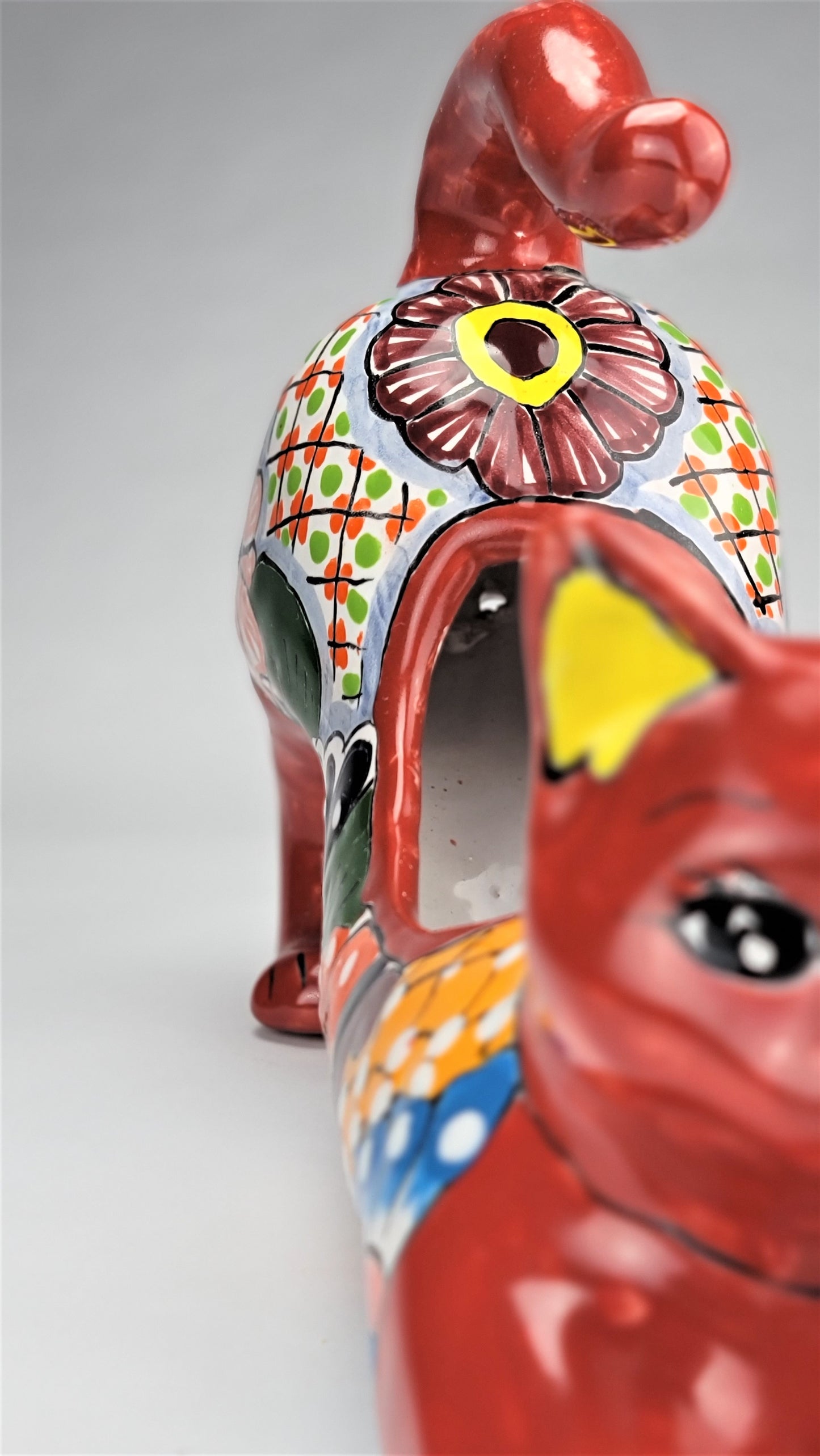 Hand-Painted Colorful Mexican Cat Pot – Ceramic Animal Figure Planter