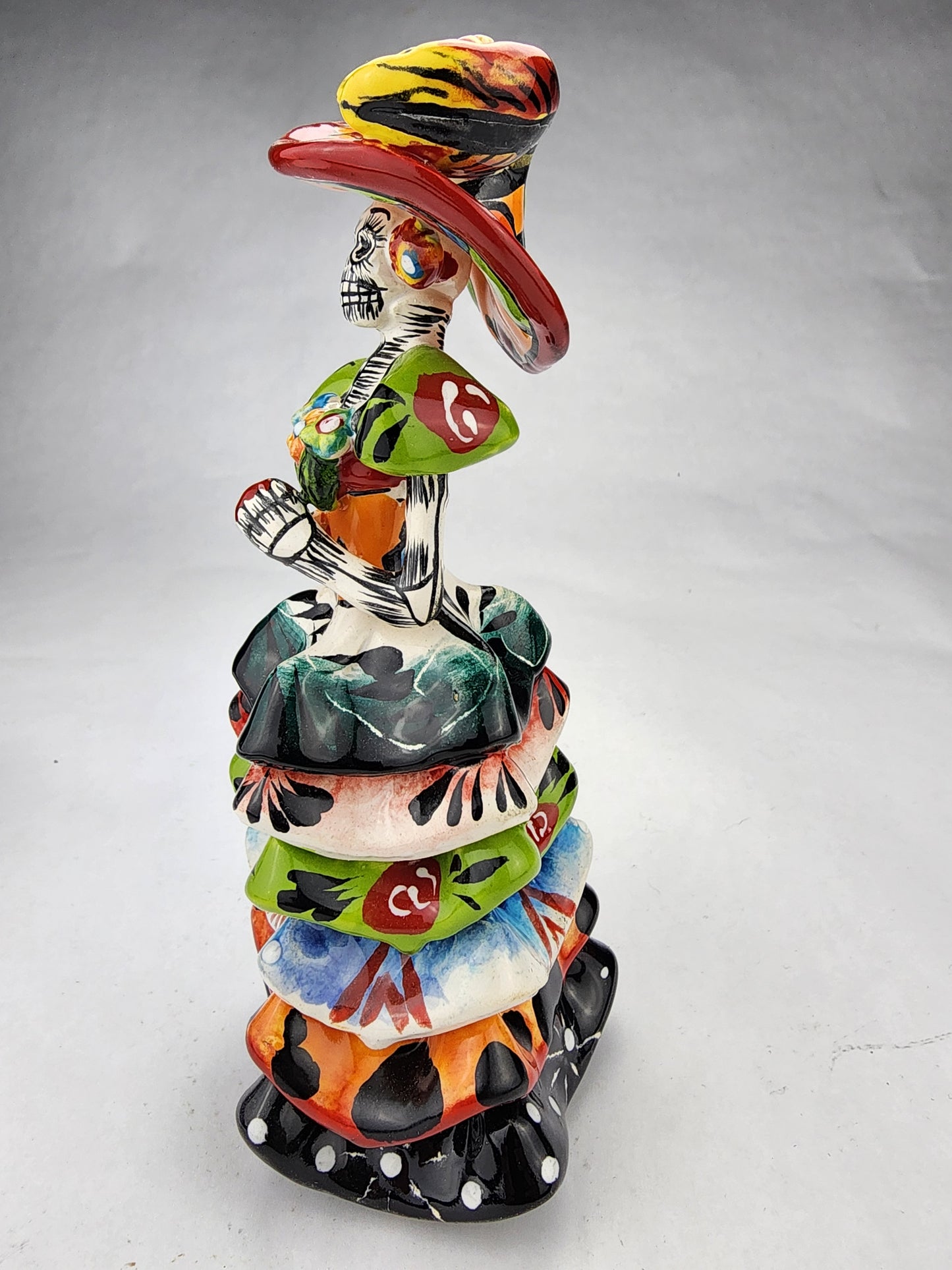 Handcrafted Mini Catrina – Talavera-Inspired Día de los Muertos Decor