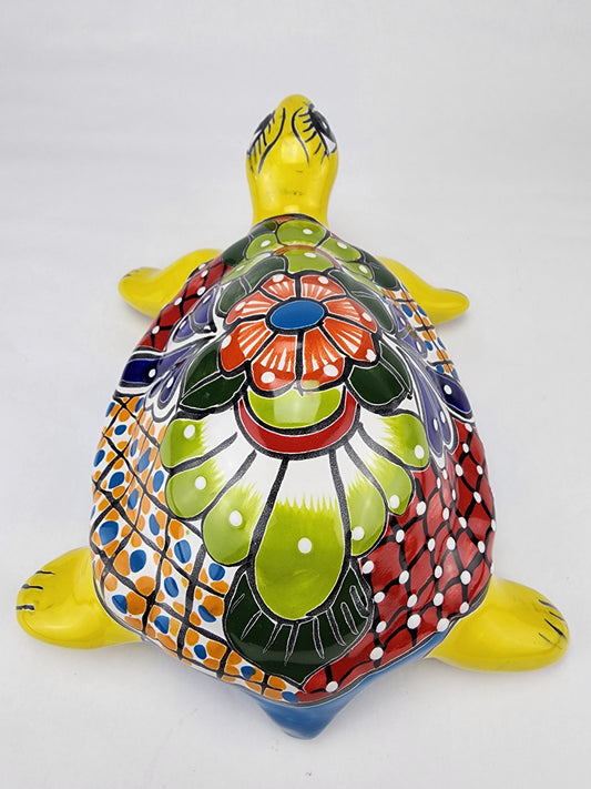 Bold Ceramic Turtle - Handcrafted & Weather-Resistant Décor