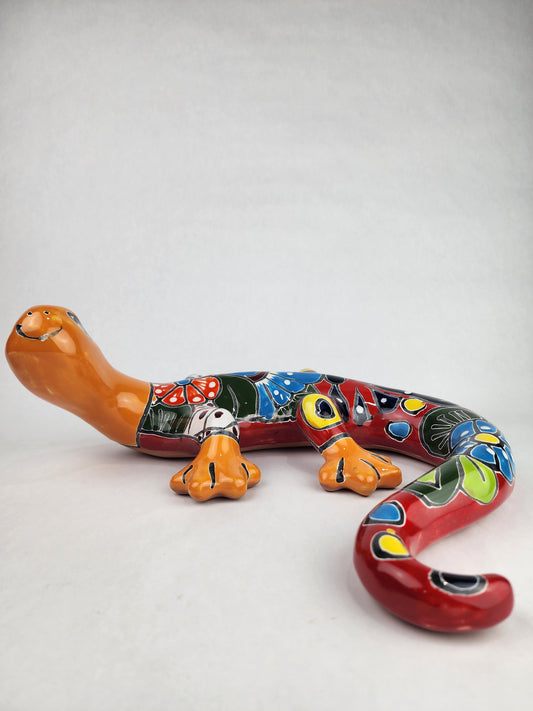 Hand painted gecko Mexican folk art