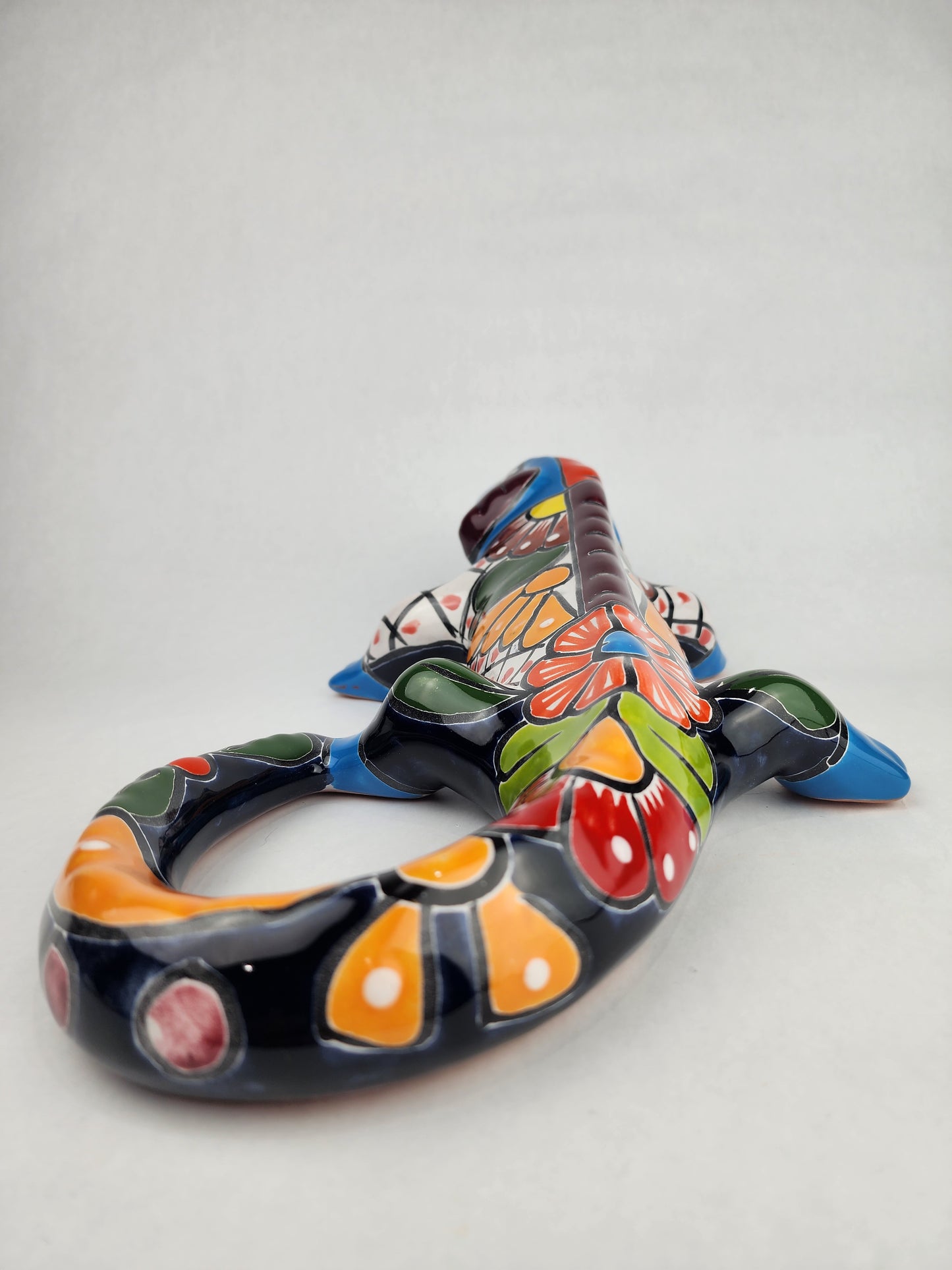 Iguana Hand Painted Ceramic Figure Mexican Talavera Folk Art Pottery