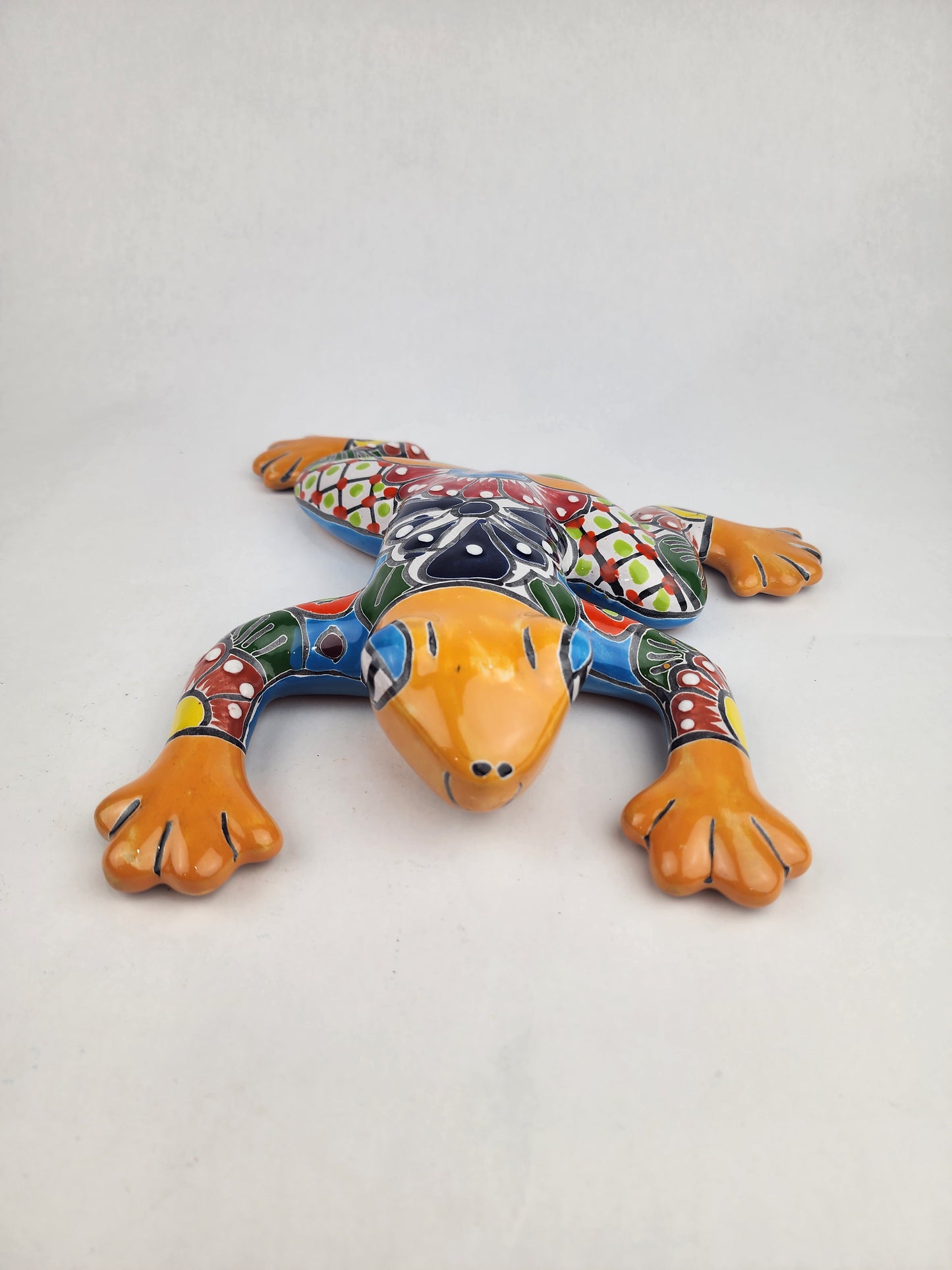 Talavera Frog Decor – Hand-Painted Mexican Pottery for Garden