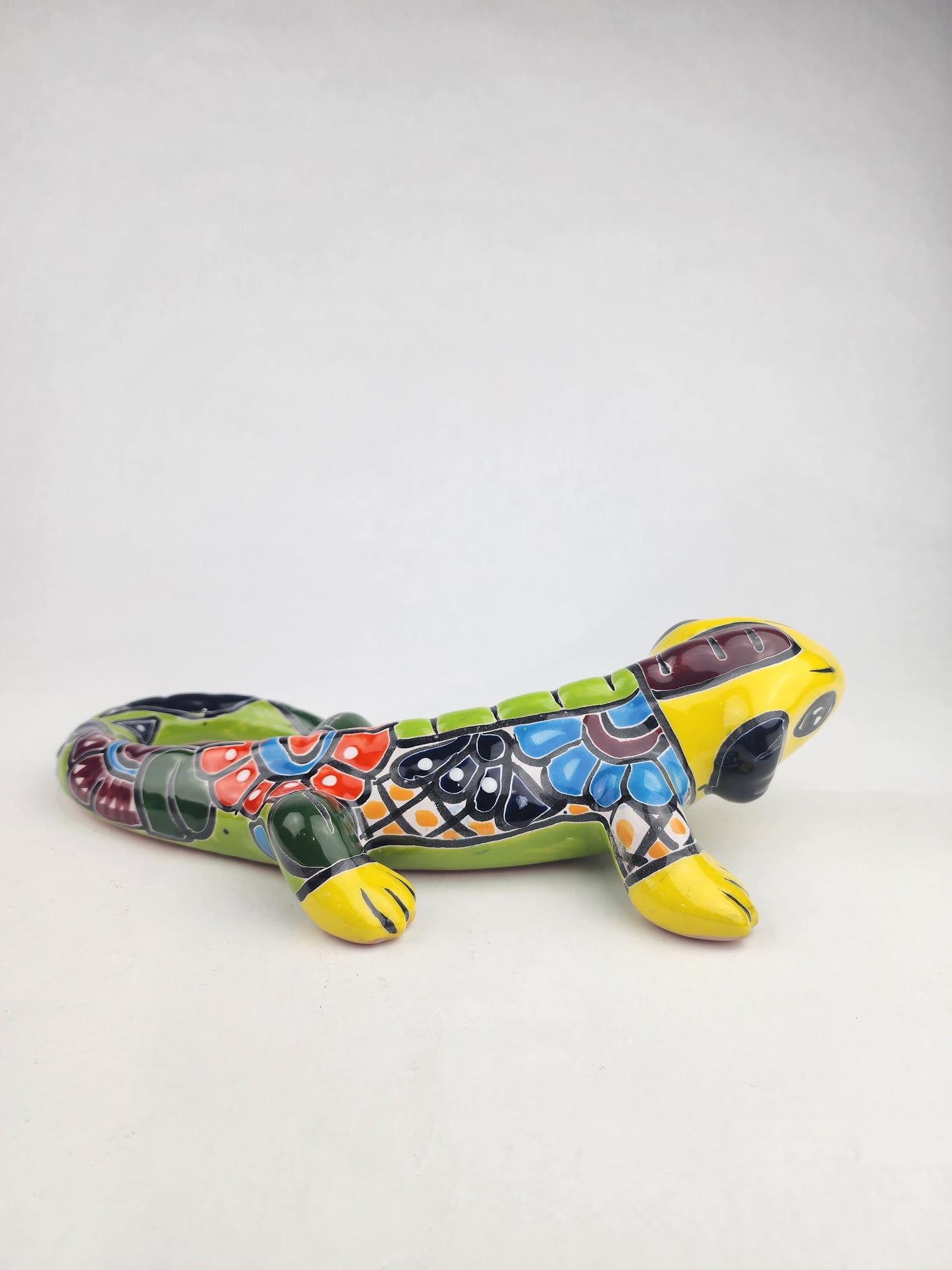 Colorful Talavera Iguana – Fun Mexican Folk Art for Garden