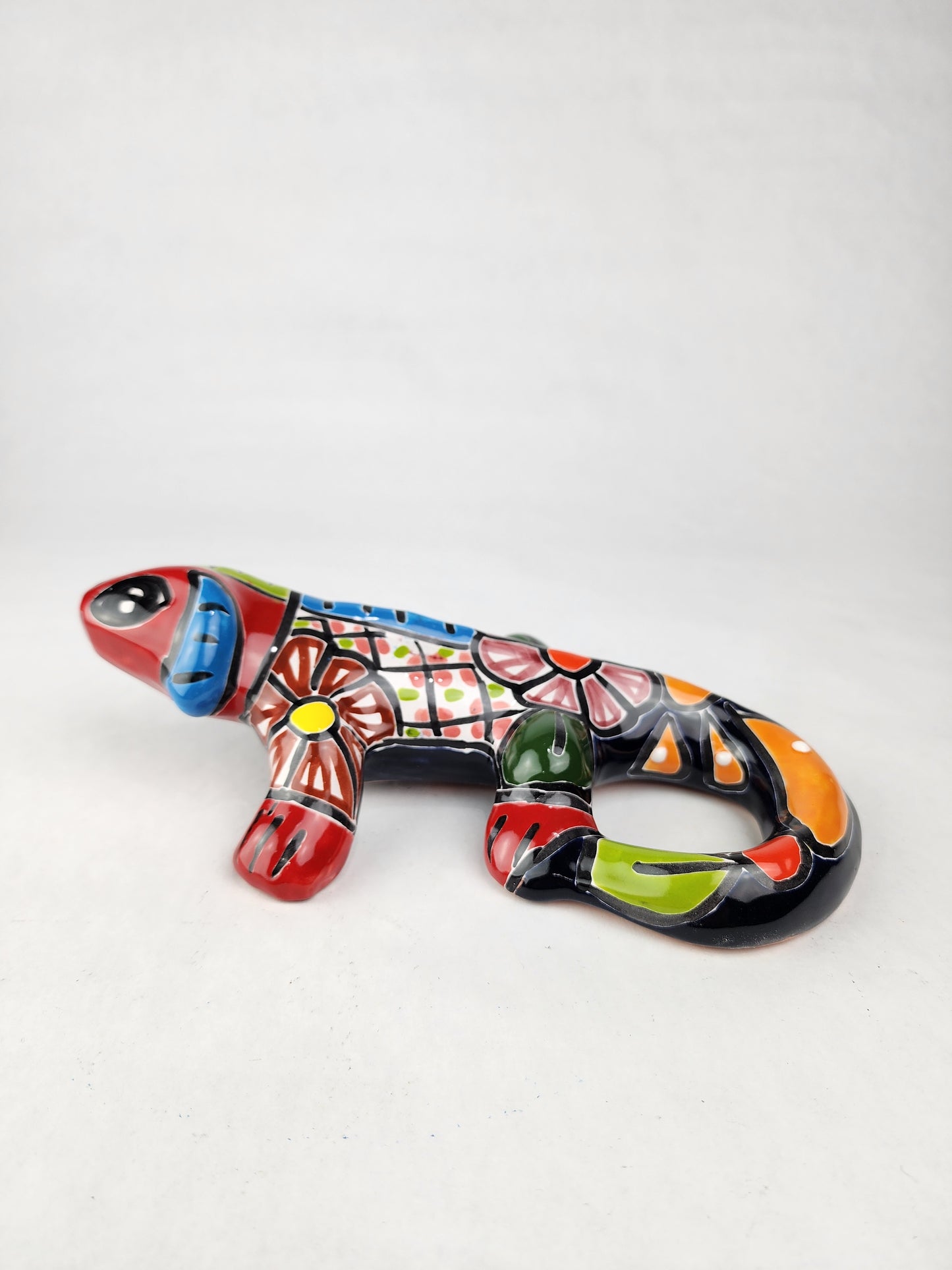 Mexican Ceramic Iguana – One-of-a-Kind Hand-Painted Gift