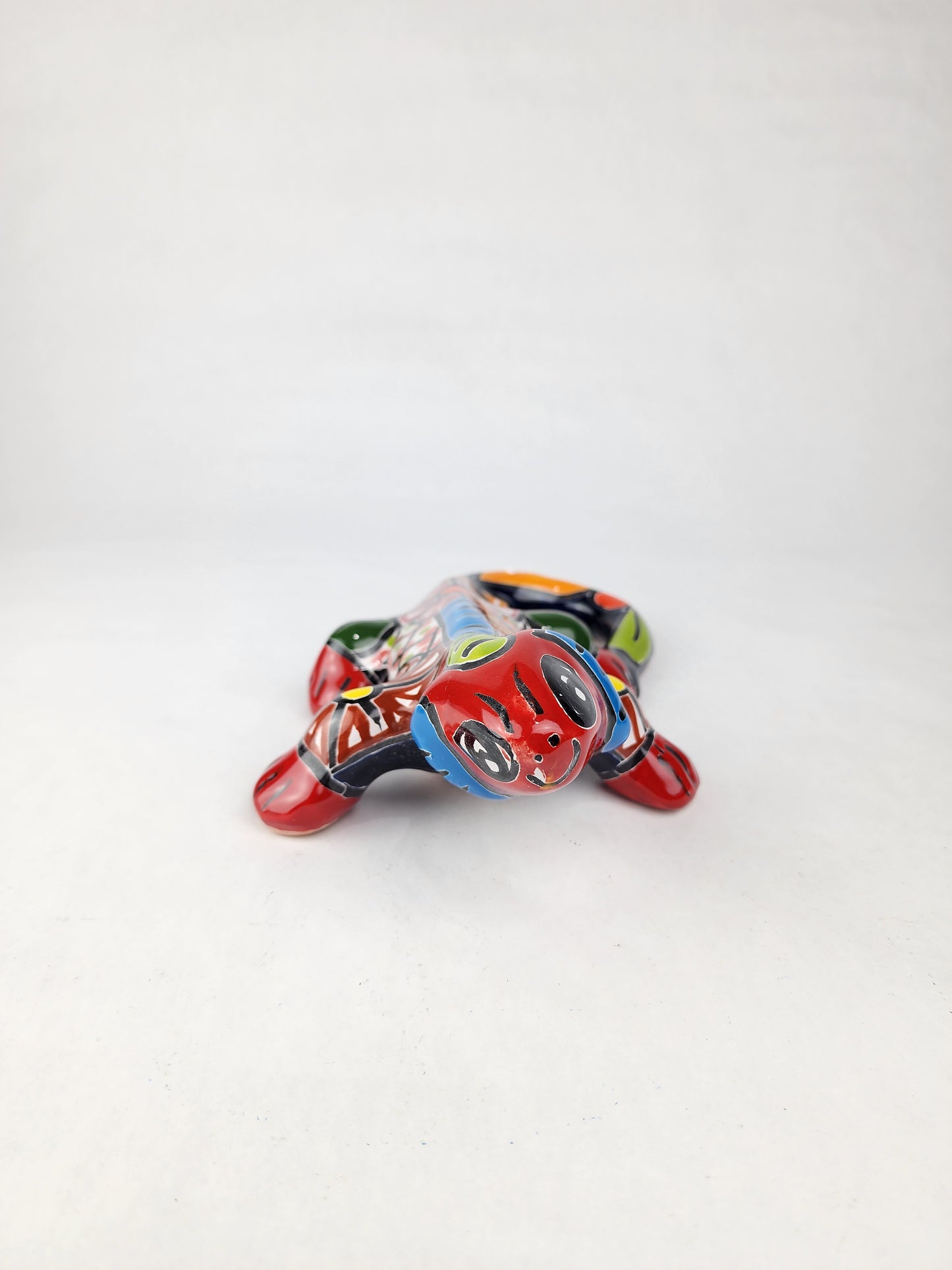Mexican Ceramic Iguana – One-of-a-Kind Hand-Painted Gift
