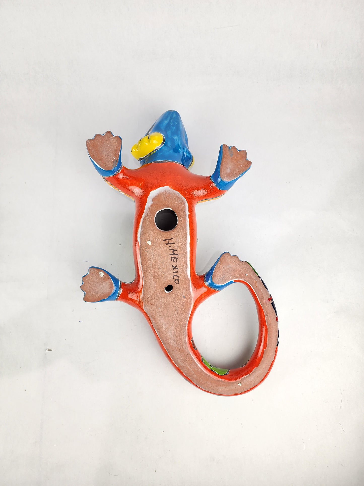 Nature-Inspired Talavera Iguana – Mexican Ceramic Wall Art