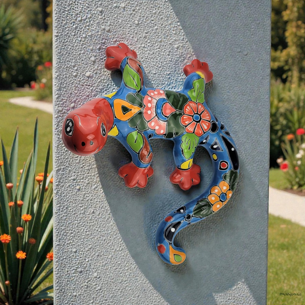 Red & Blue Talavera-Style Gecko – Handcrafted Mexican Folk Art Décor