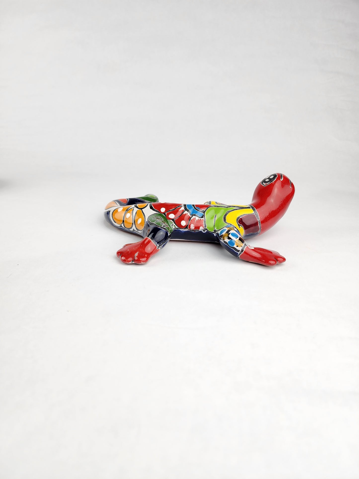 Colorful Talavera Gecko Lizard – Handcrafted Mexican Wall Art