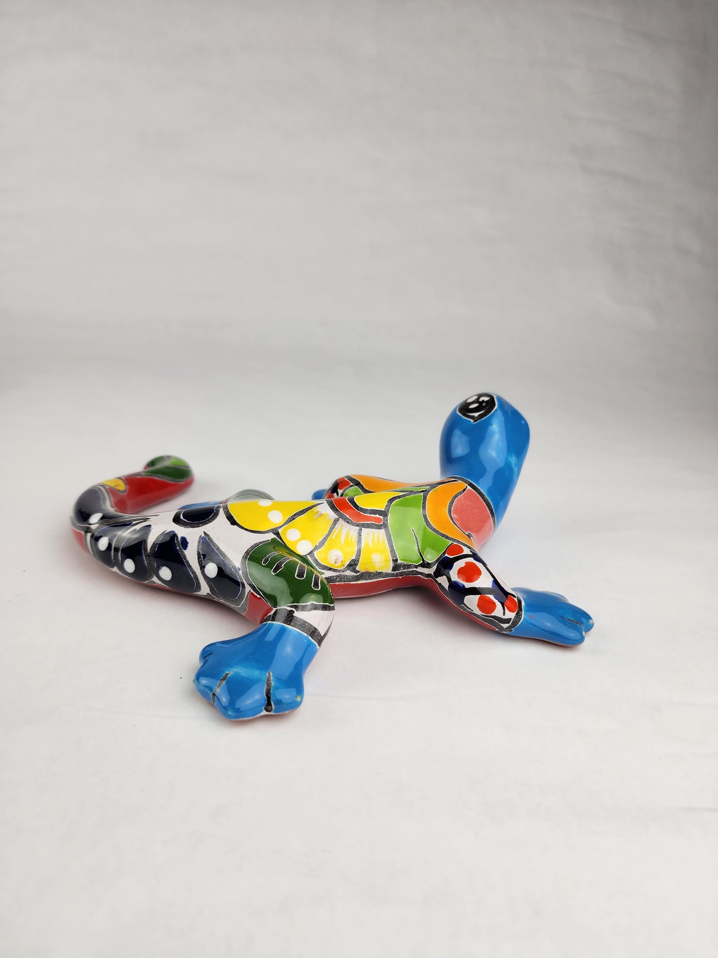 Handcrafted Talavera Gecko Lizard – One-of-a-Kind Home Decor