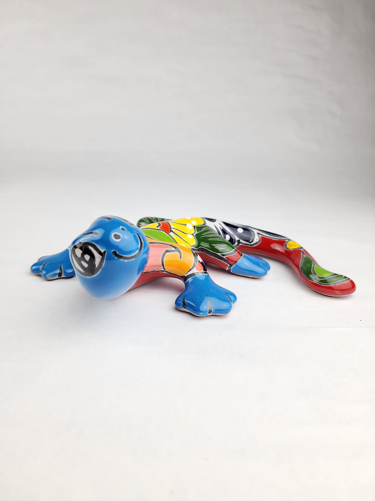 Handcrafted Talavera Gecko Lizard – One-of-a-Kind Home Decor