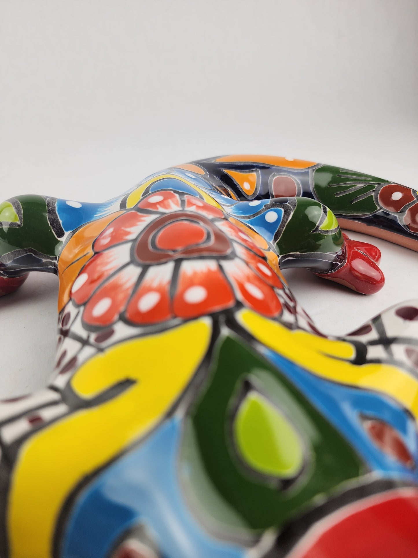 Modern Mexican Wall Gecko – Cultural Meets Contemporary