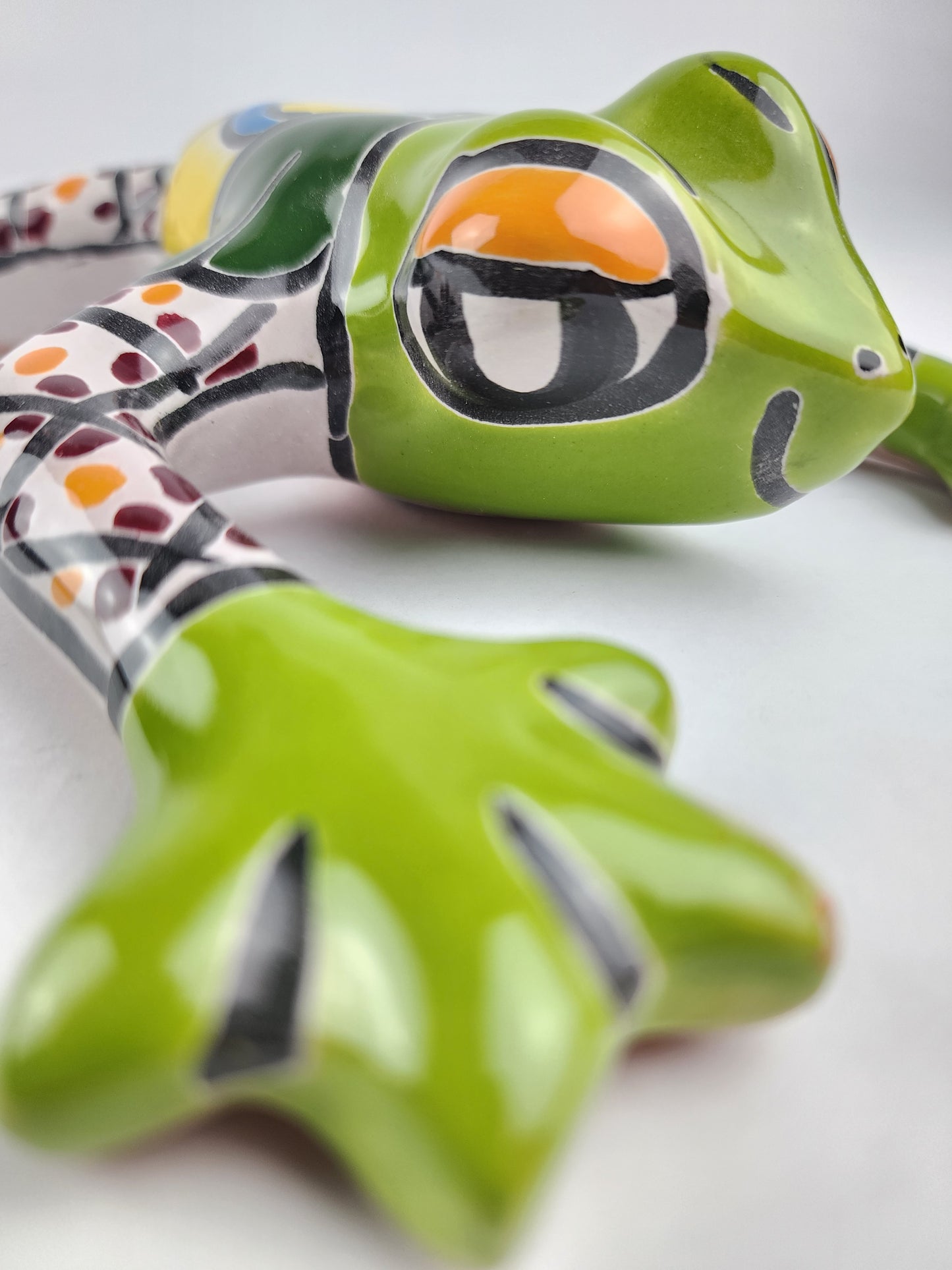 Talavera Green Frog – Colorful Mexican Ceramic Décor